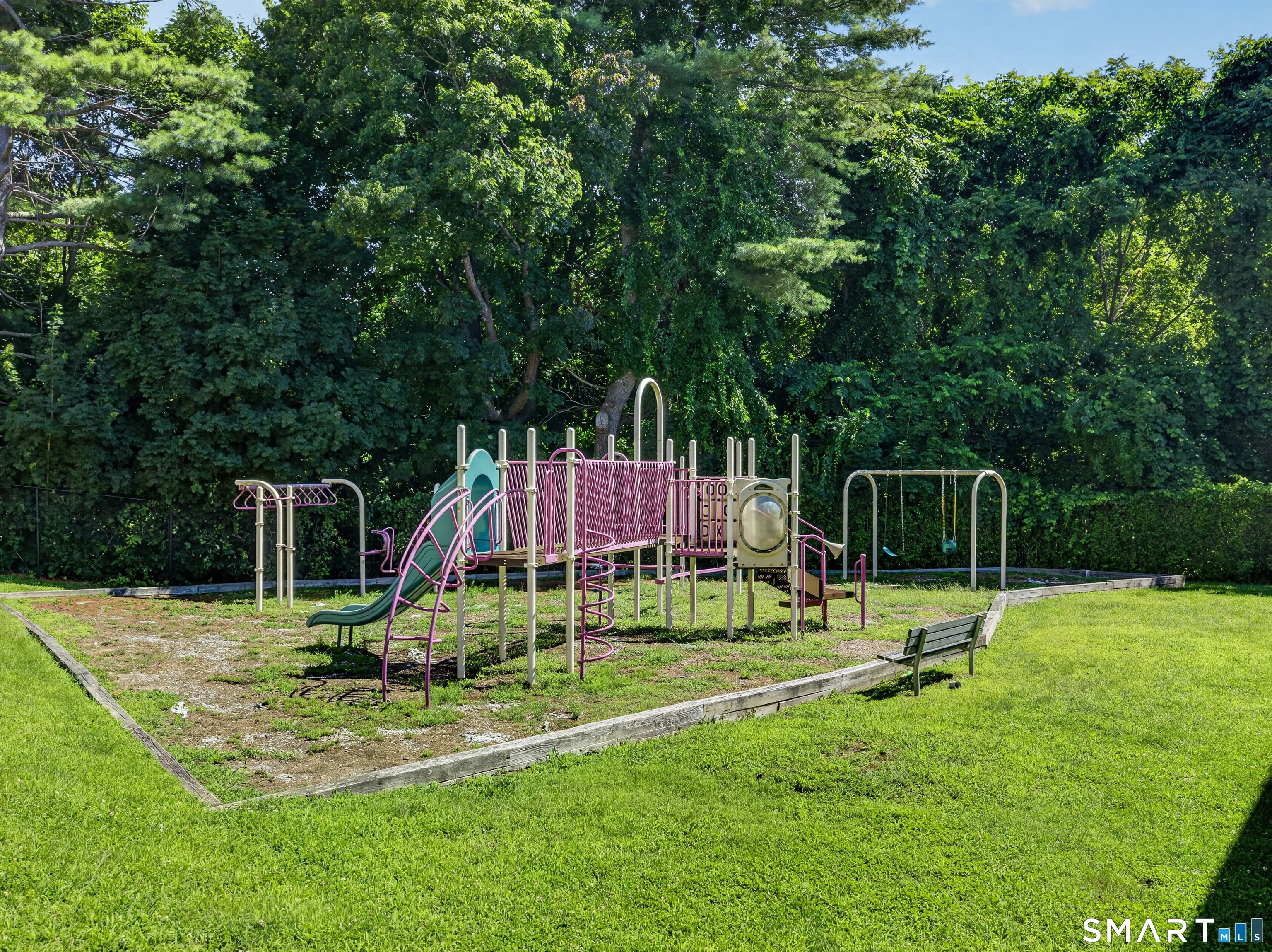 520 Shennecossett Road Unit #7 photo 35