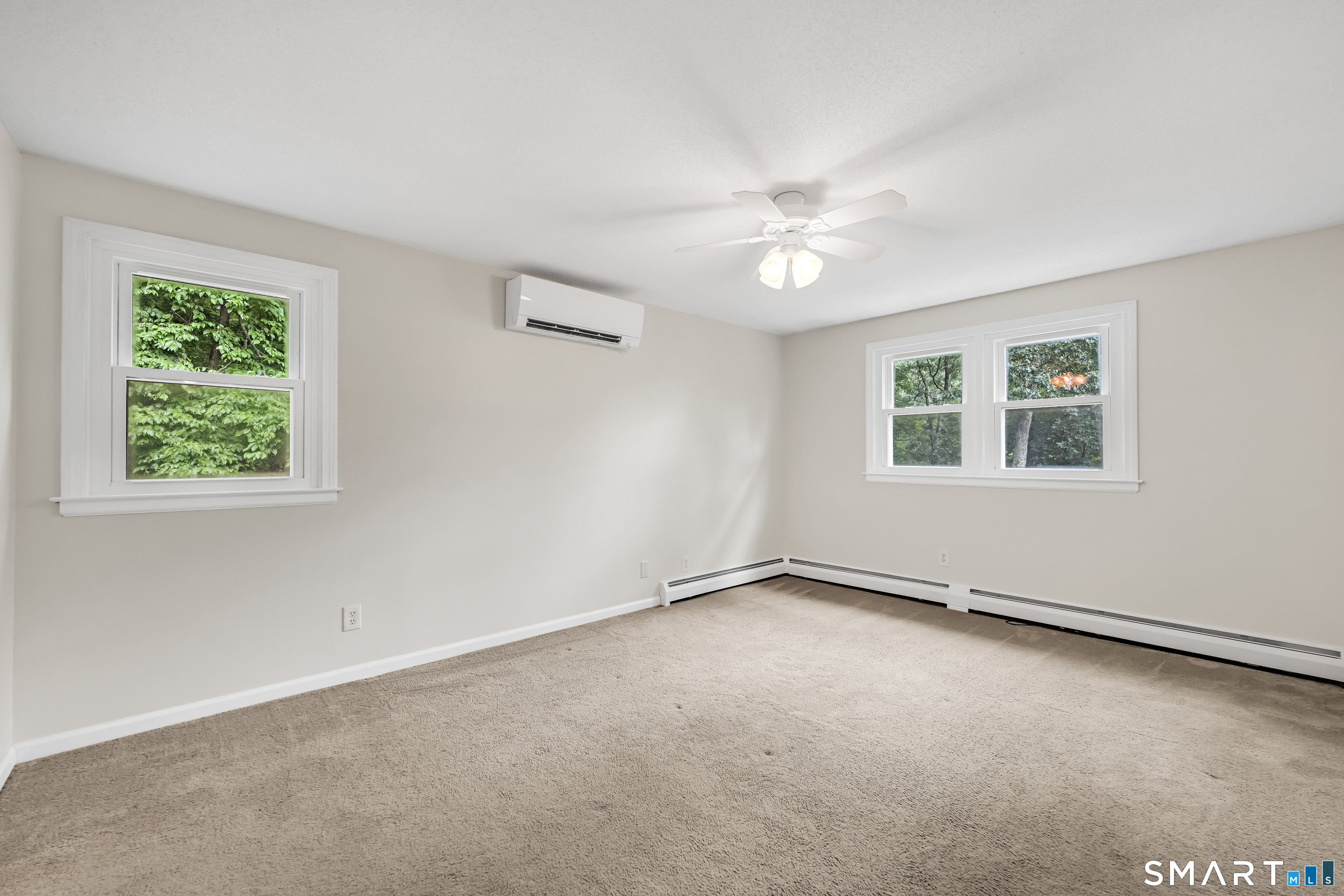 228 Echo Drive photo 16