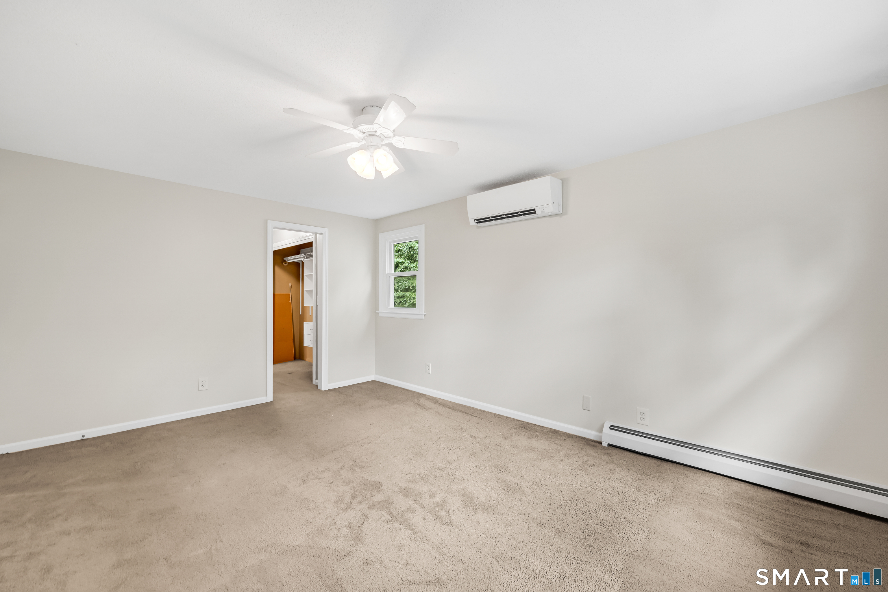 228 Echo Drive photo 18