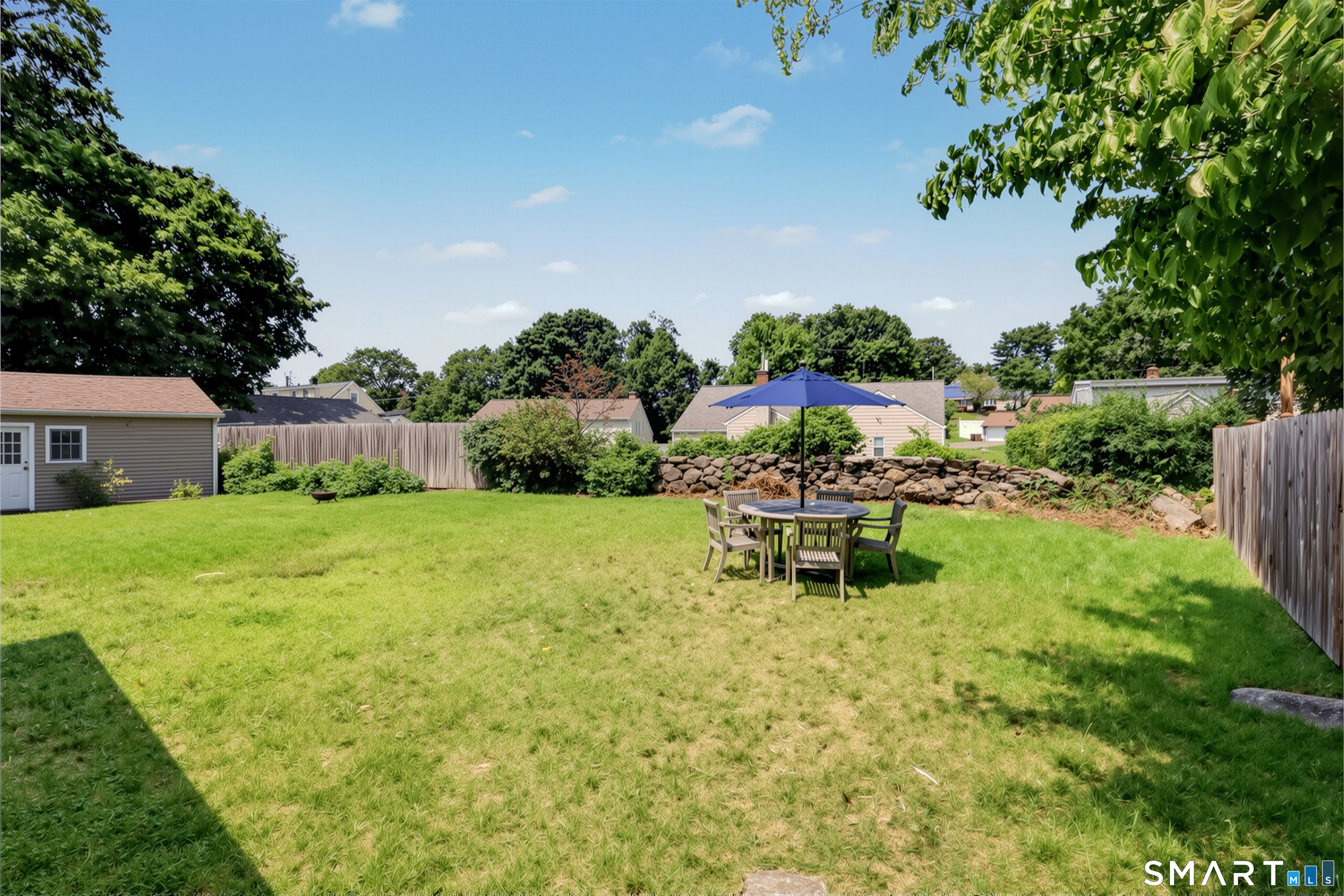 35 Travis Avenue photo 22