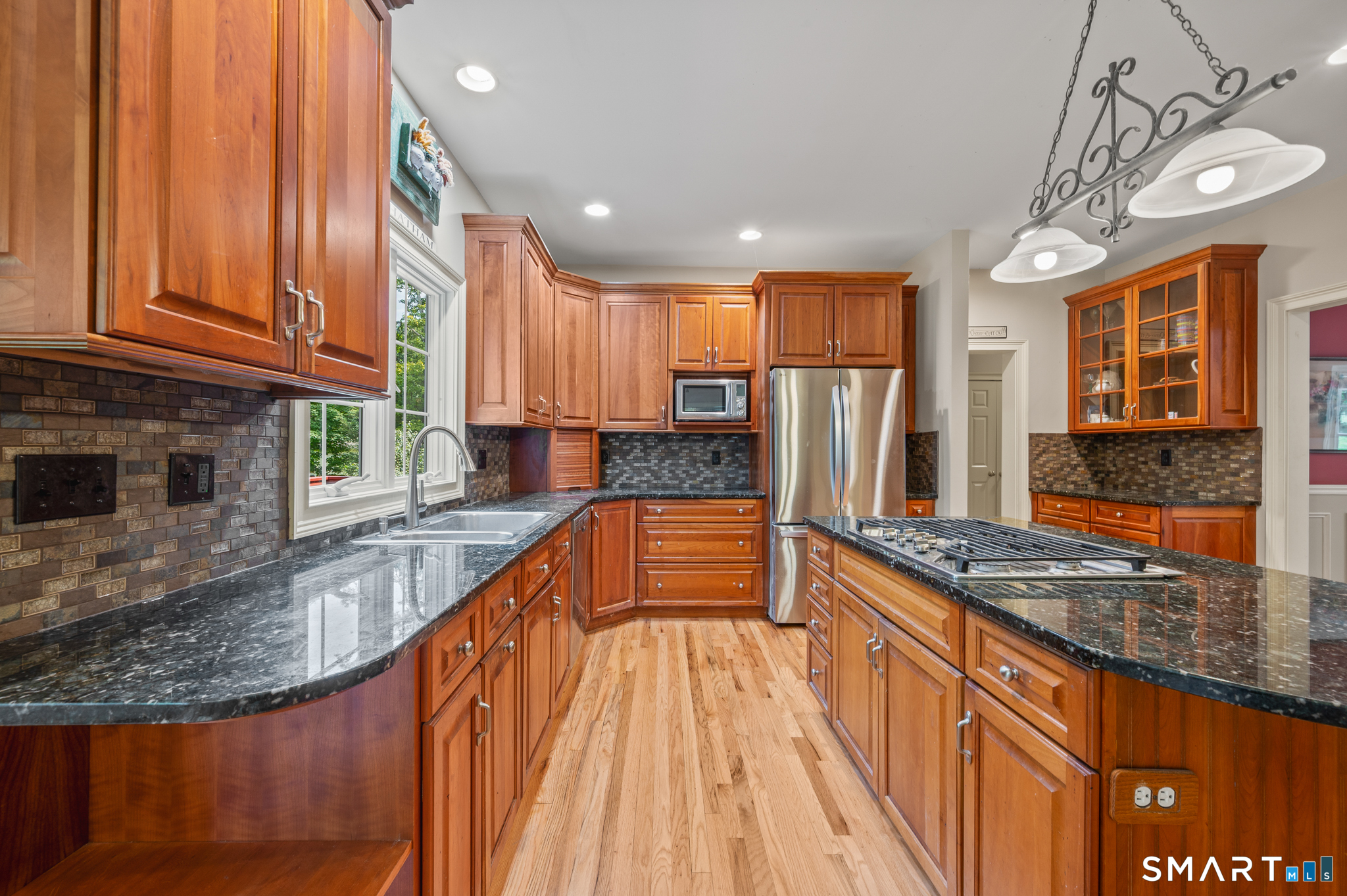 9 Glenmor Drive photo 9
