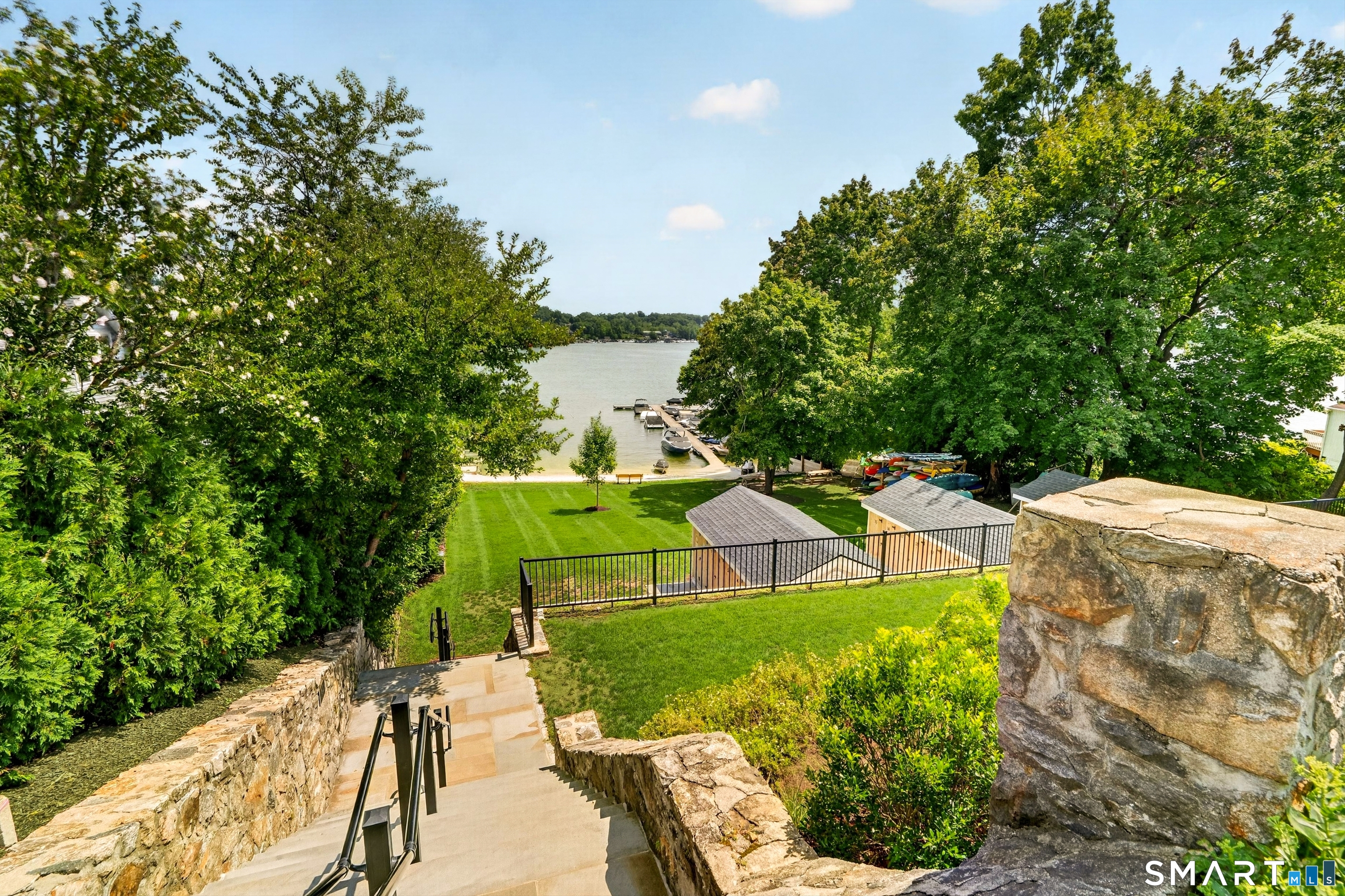 78 Arrowhead Road photo 35