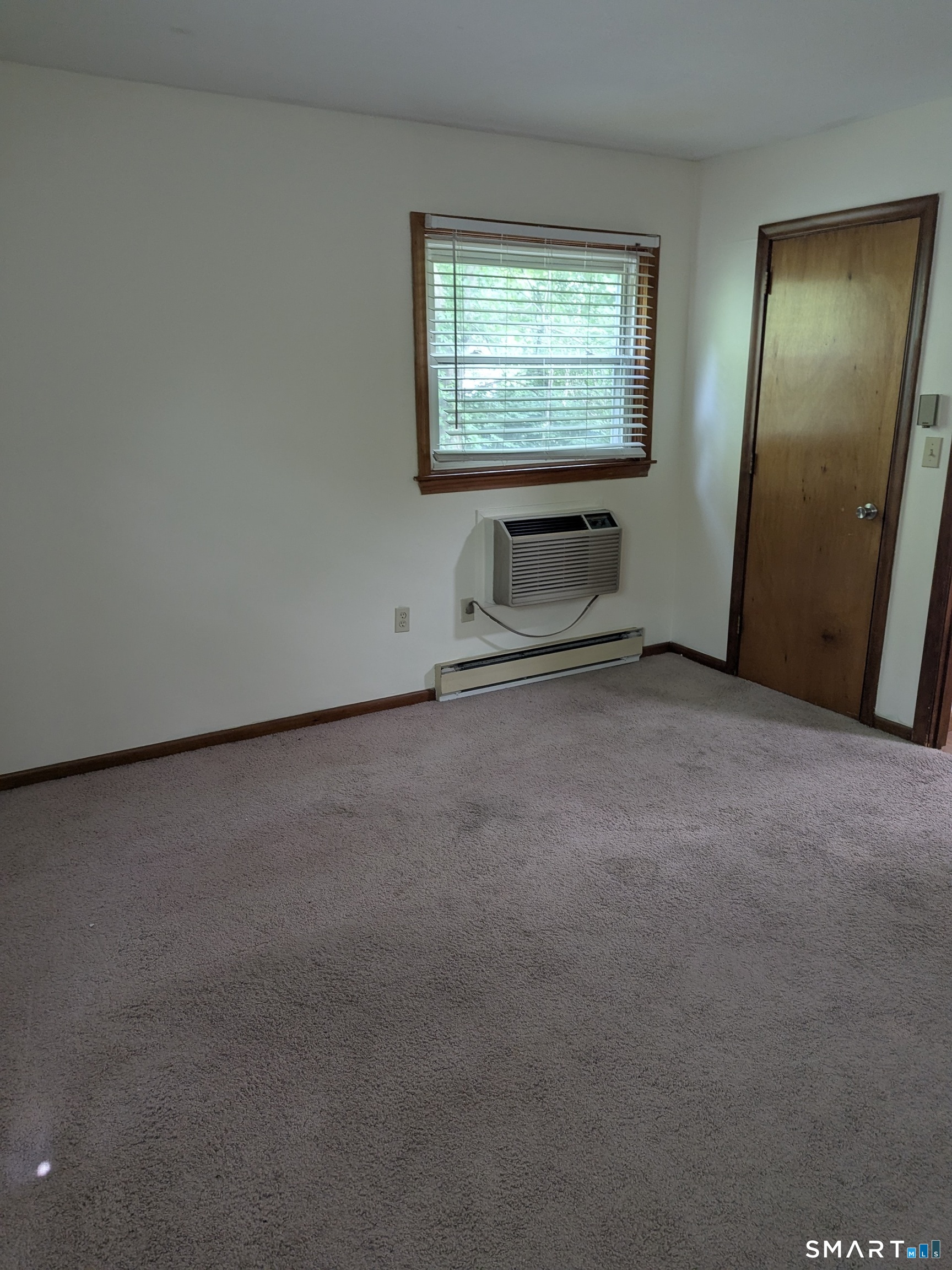36 Thompson Road  Unit #B photo 10