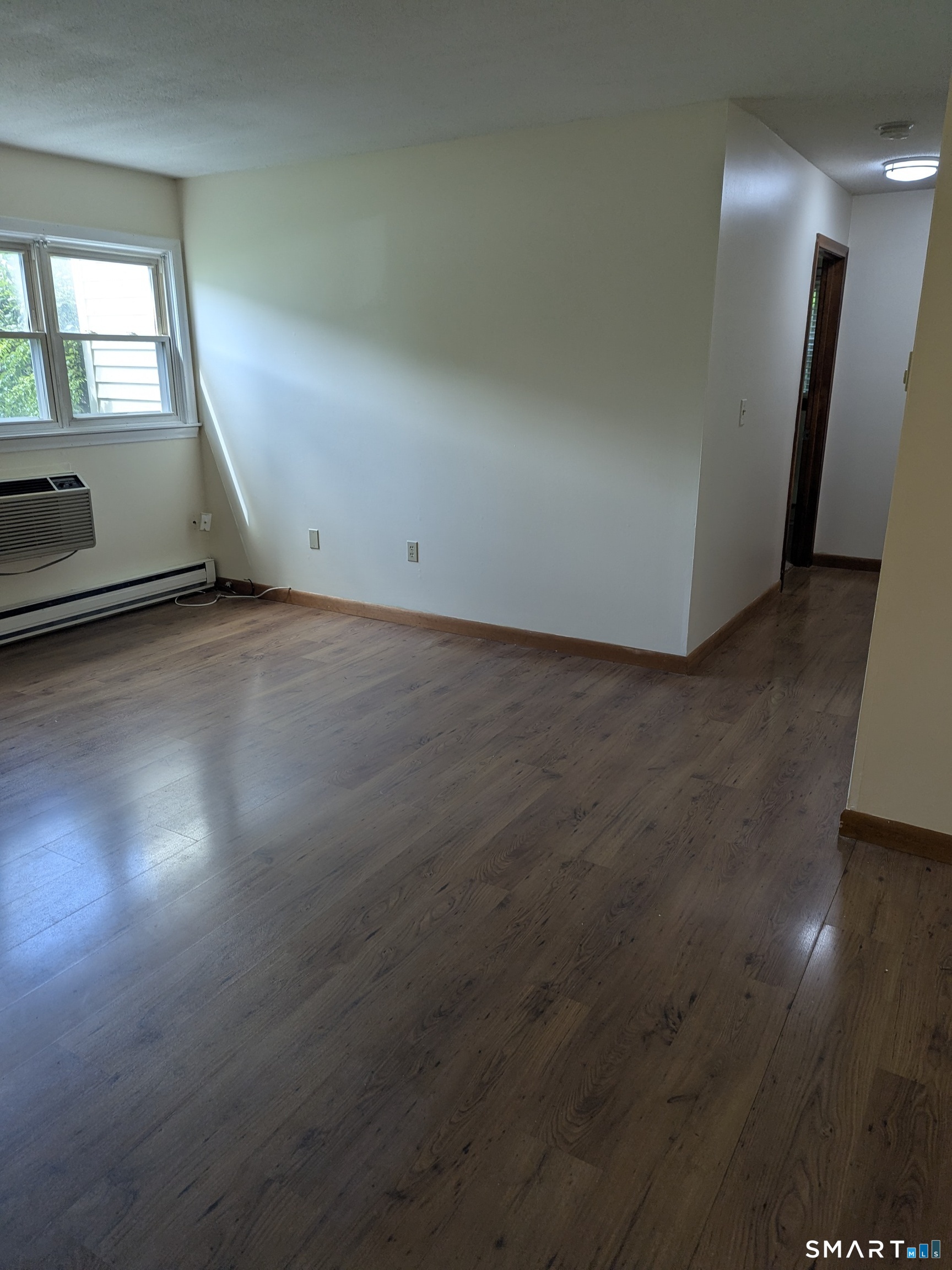 36 Thompson Road  Unit #B photo 7