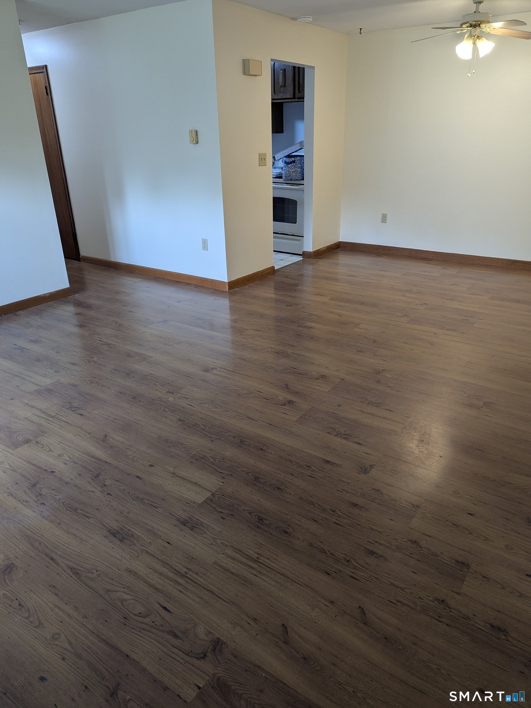 36 Thompson Road  Unit #B photo 3
