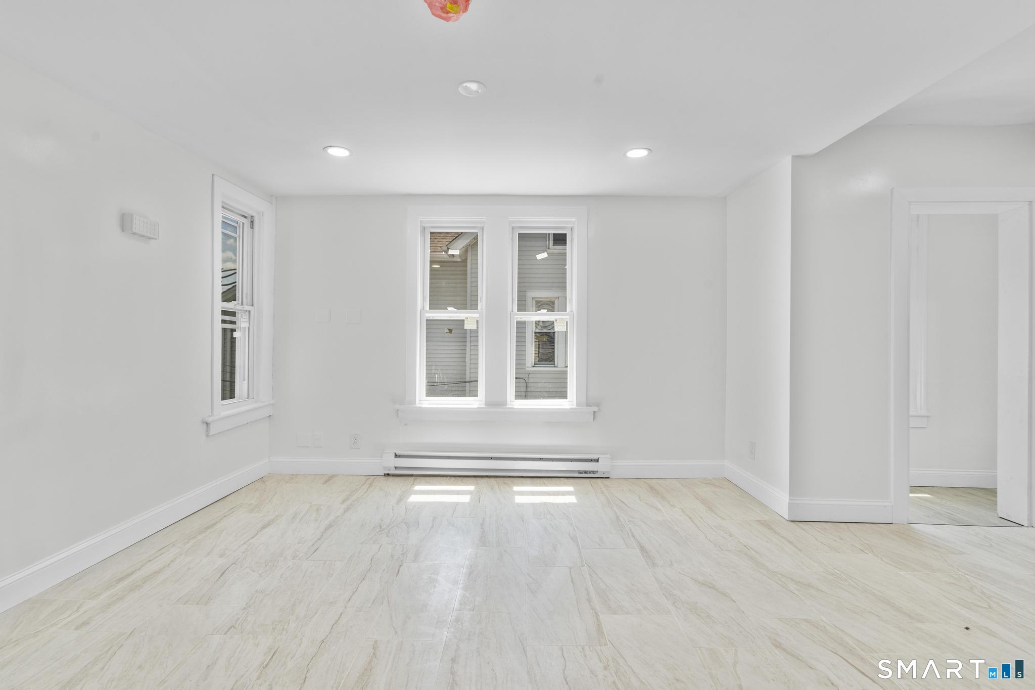 23 Robinson Street photo 8