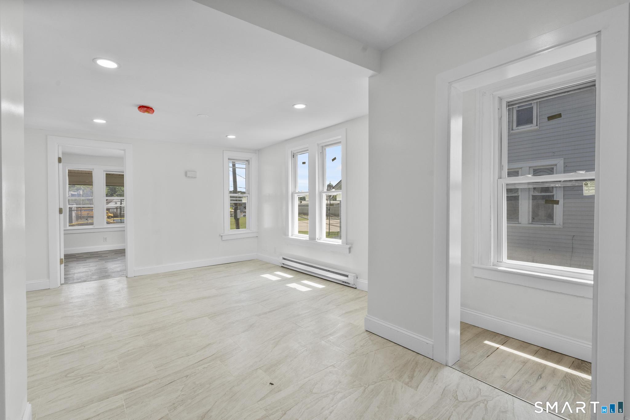 23 Robinson Street photo 13