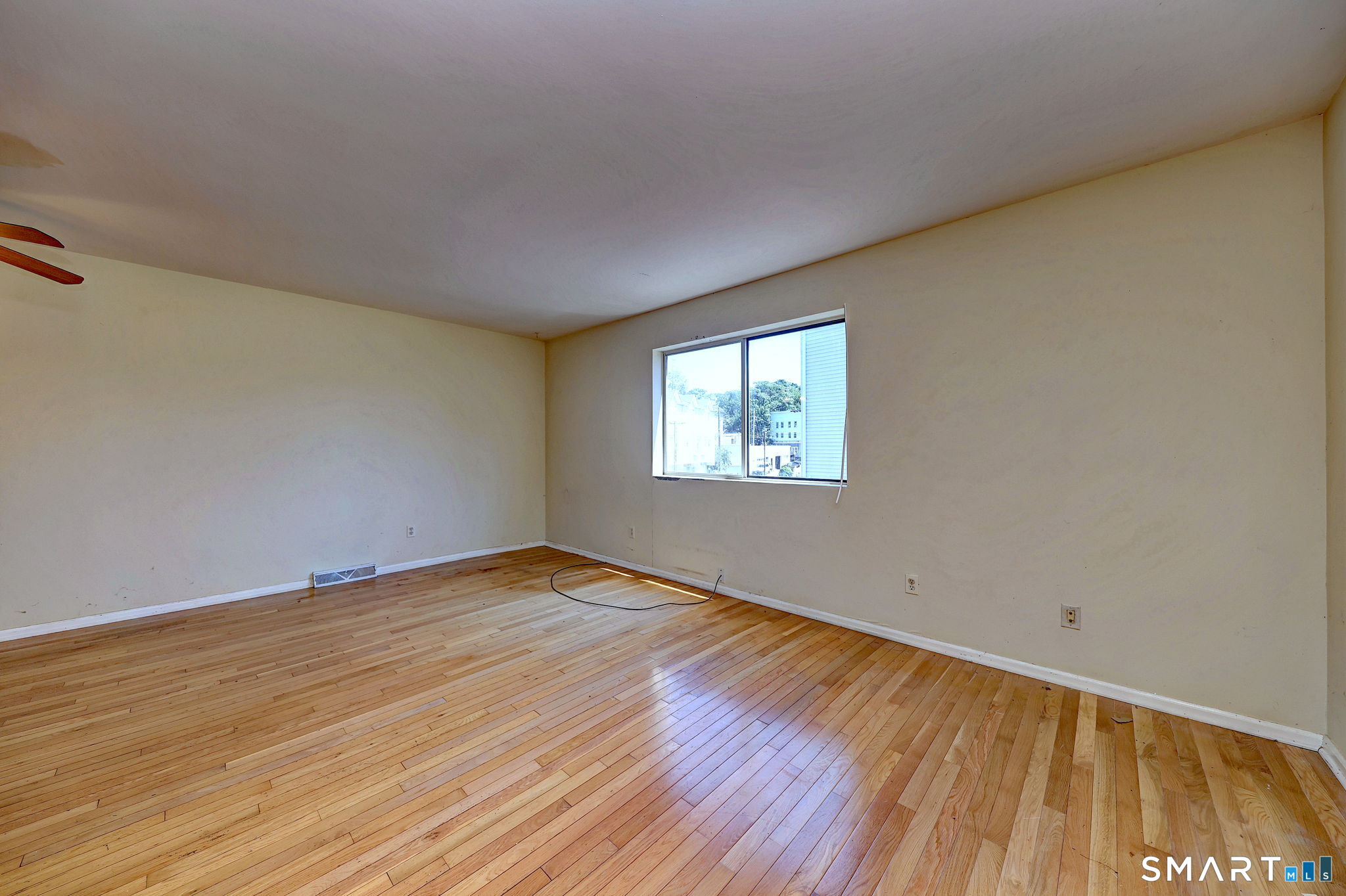 10 Hawthorne Avenue  Unit #12 photo 7
