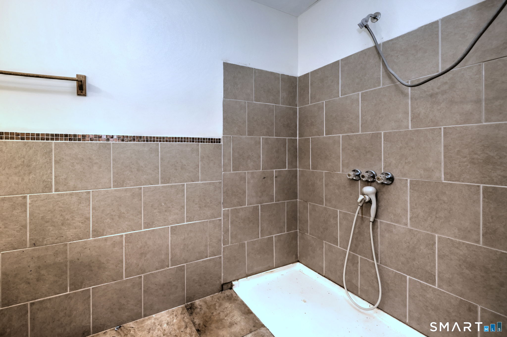 10 Hawthorne Avenue  Unit #12 photo 32