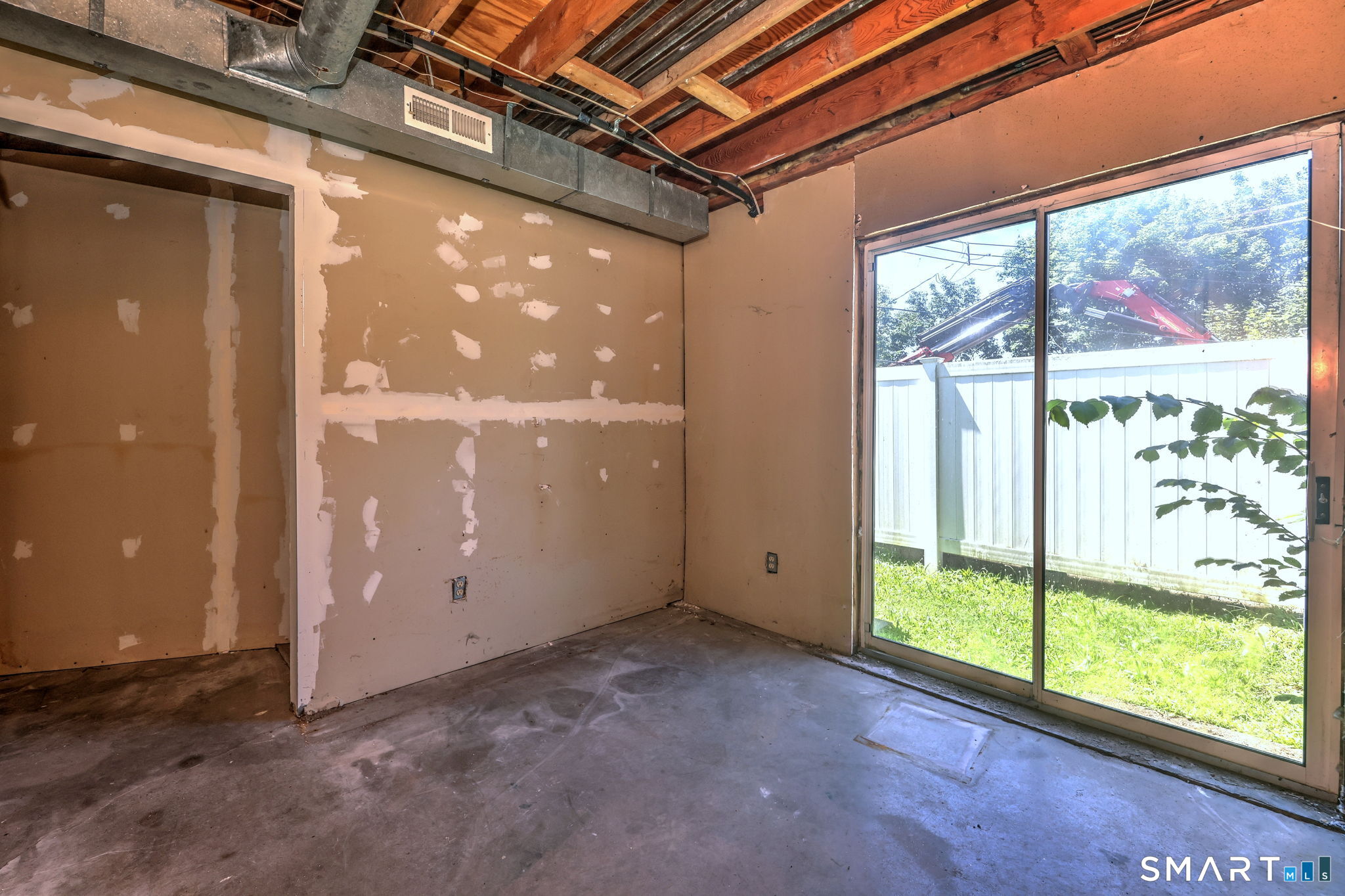 10 Hawthorne Avenue  Unit #12 photo 35