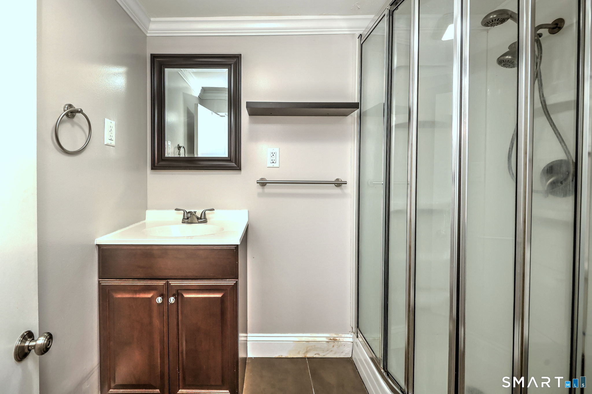 647 New Haven Avenue photo 35