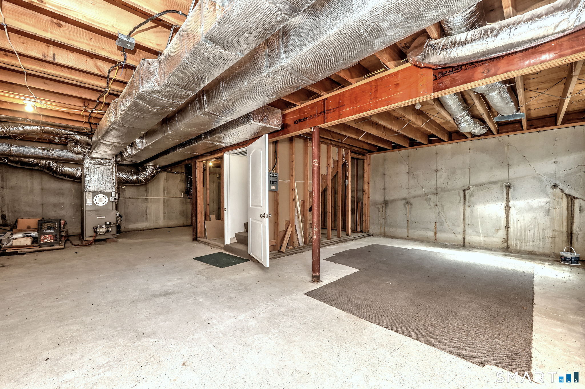 647 New Haven Avenue photo 38