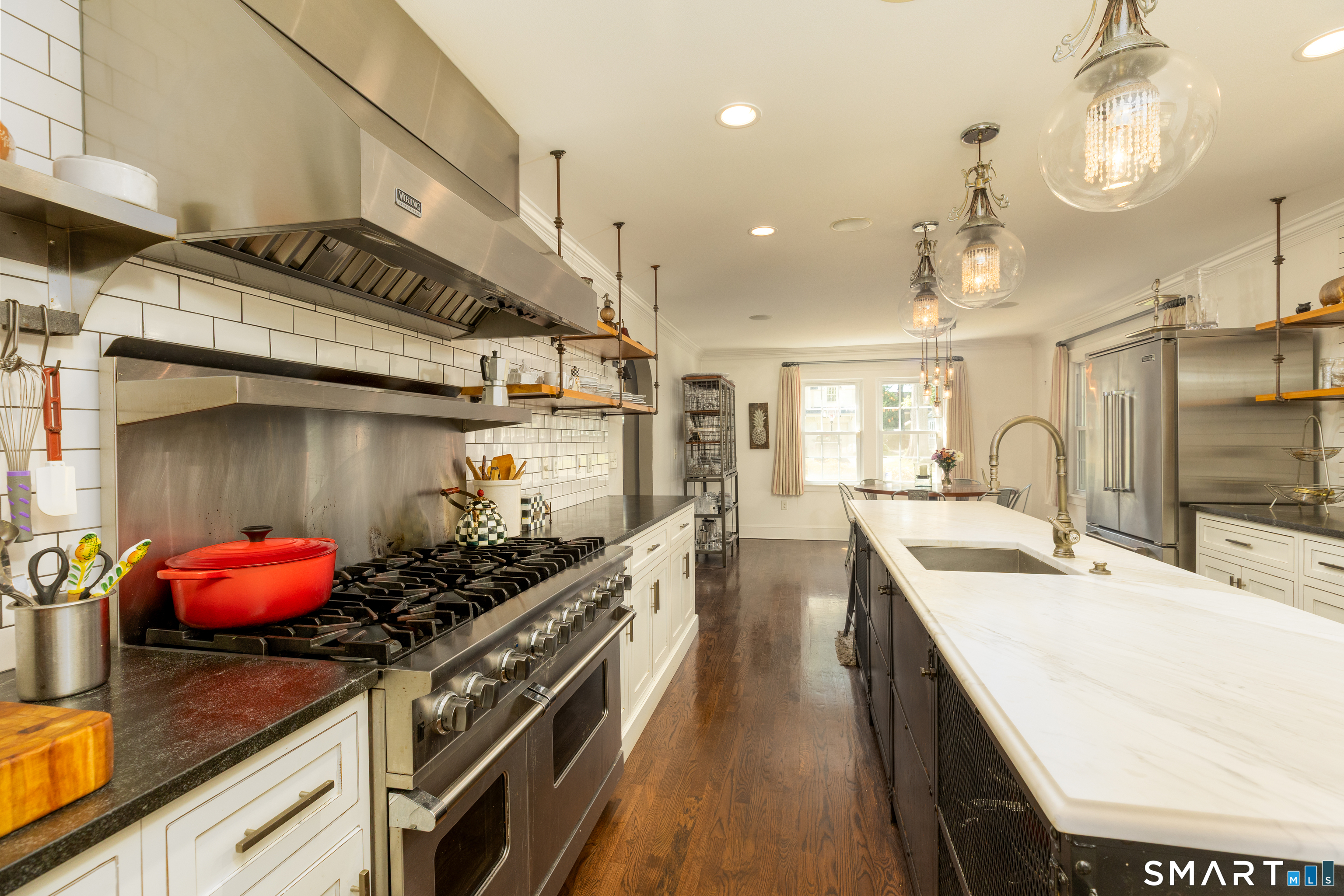 110 Foxcroft Road photo 4