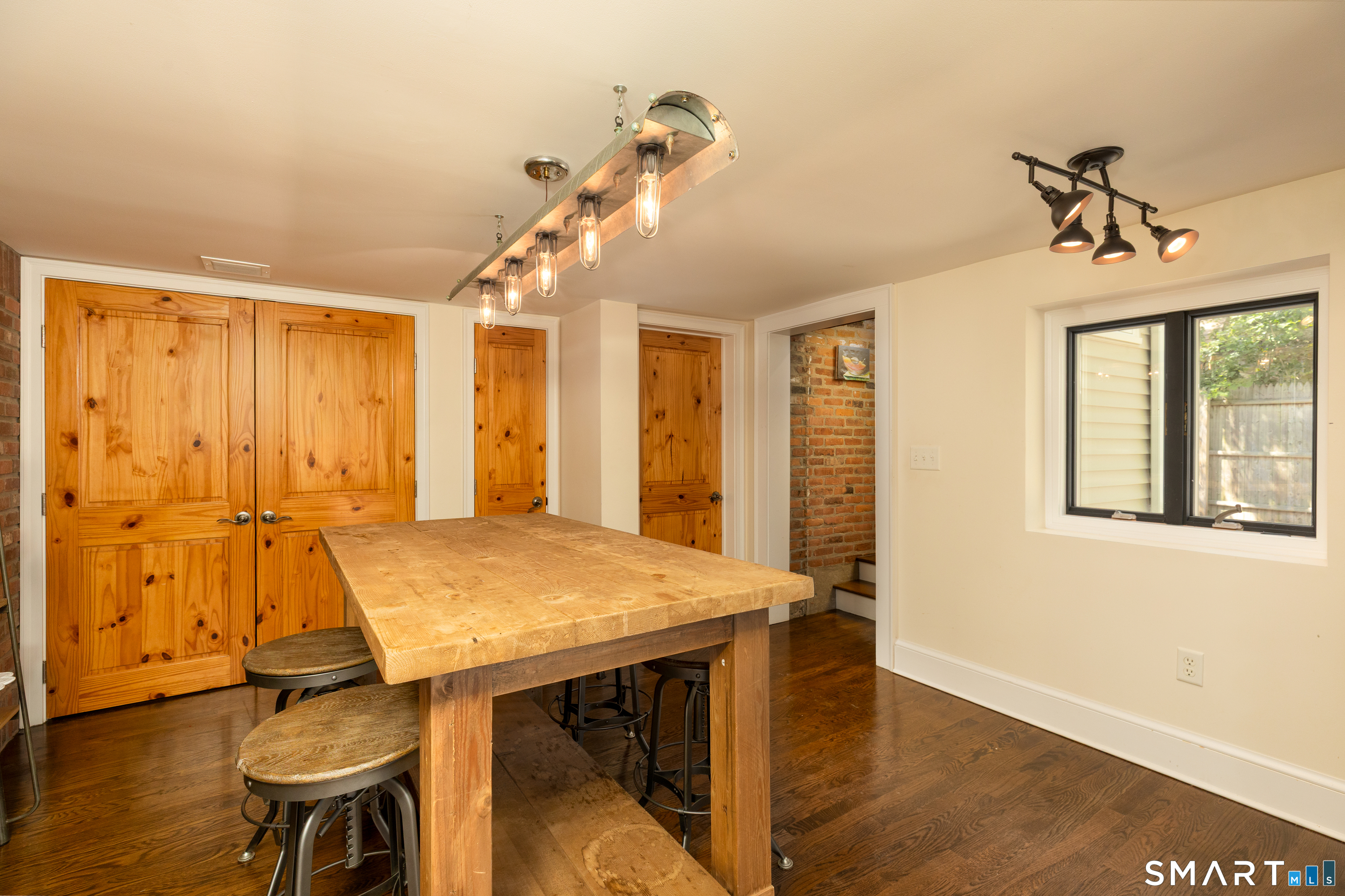 110 Foxcroft Road photo 16