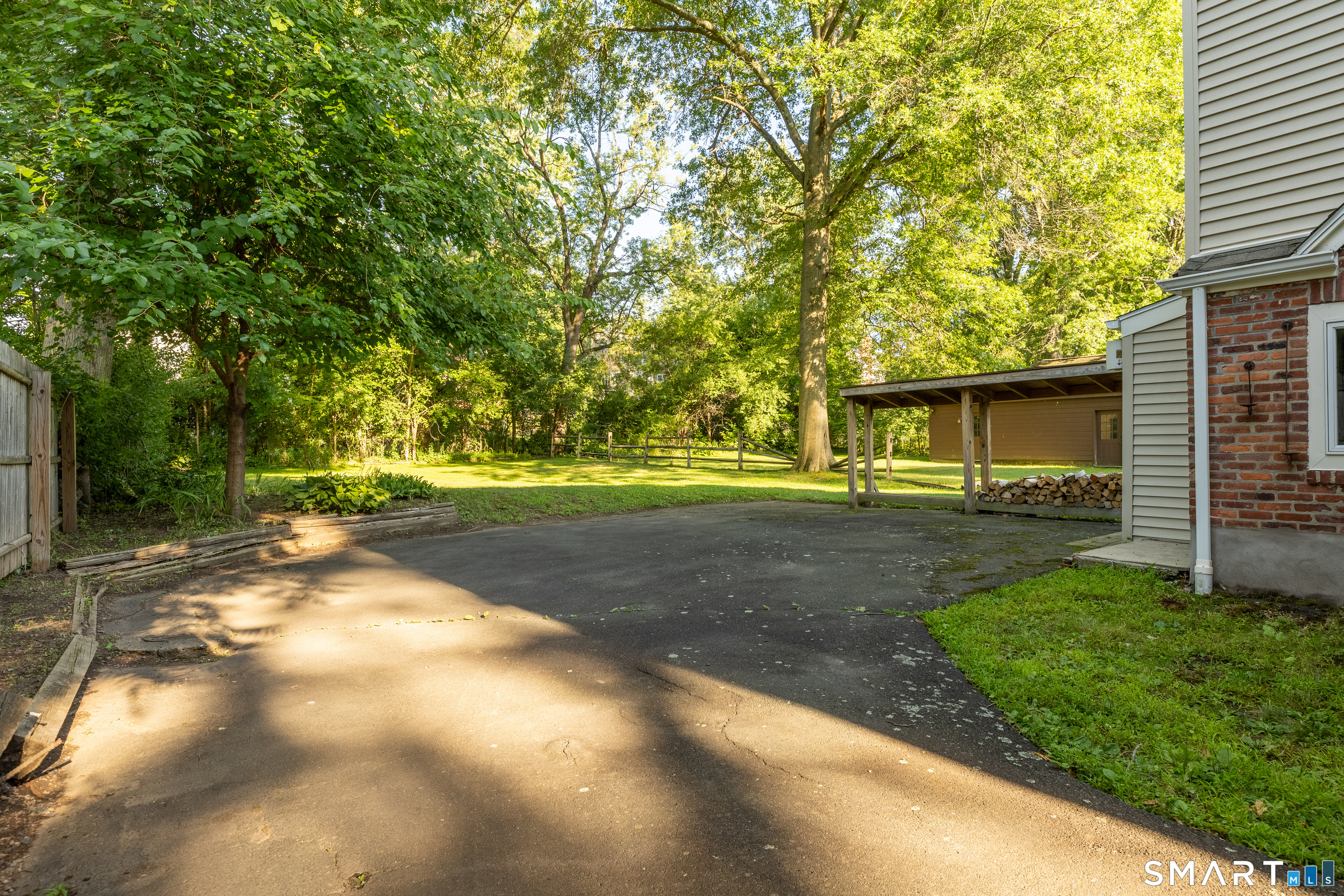 110 Foxcroft Road photo 30