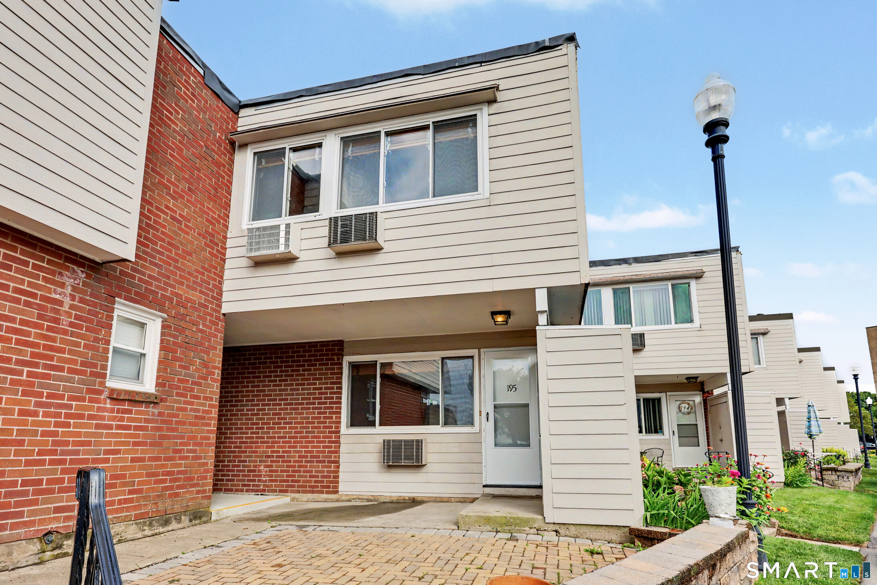 1st image of 195 West Walk, West Haven, CT 06516 | MLS# 24162056