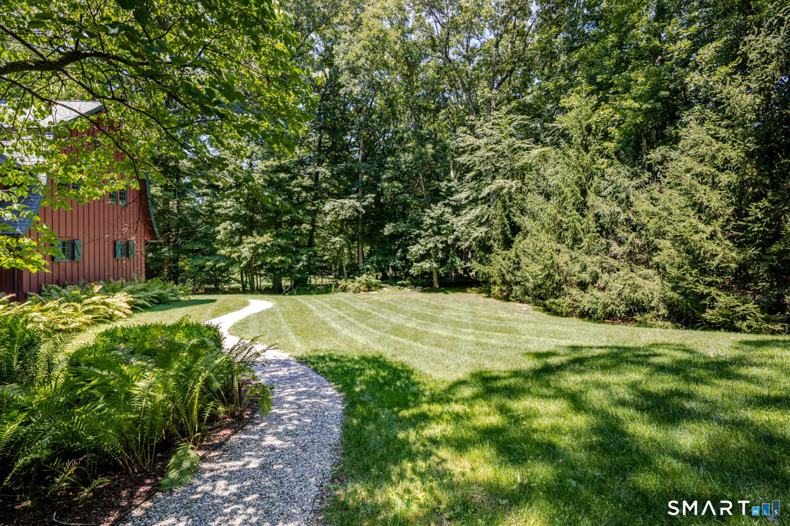 15 Birch Hill Road photo 33
