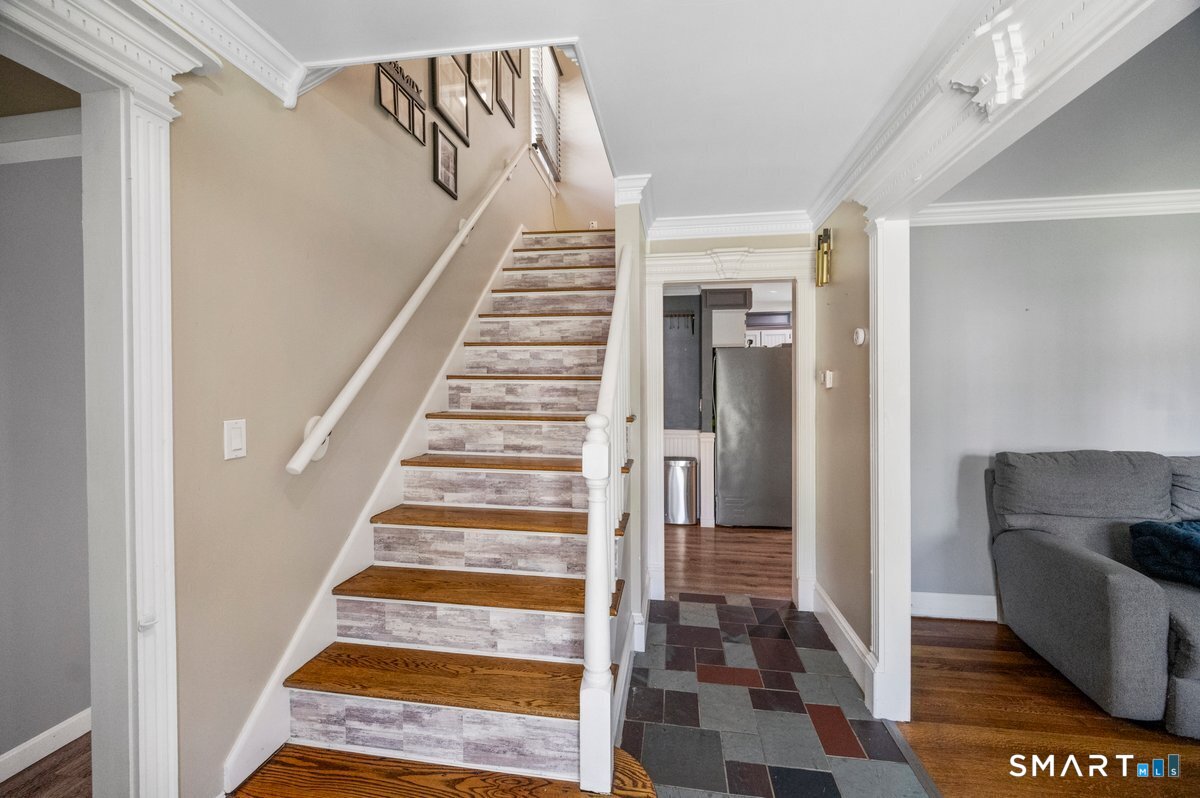 127 Rowland Drive photo 28