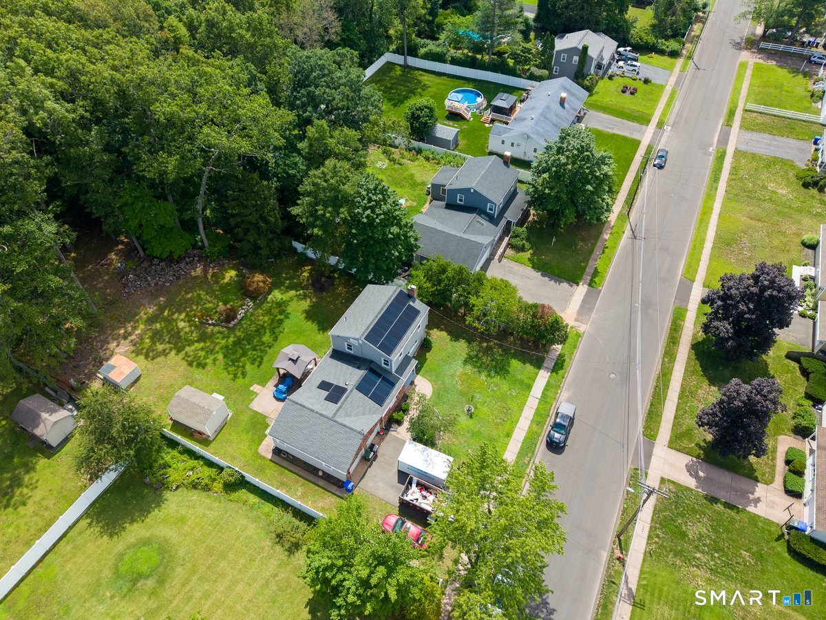 127 Rowland Drive photo 33