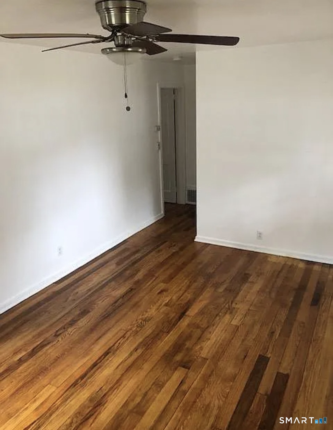 9 Hathaway Lane photo 8