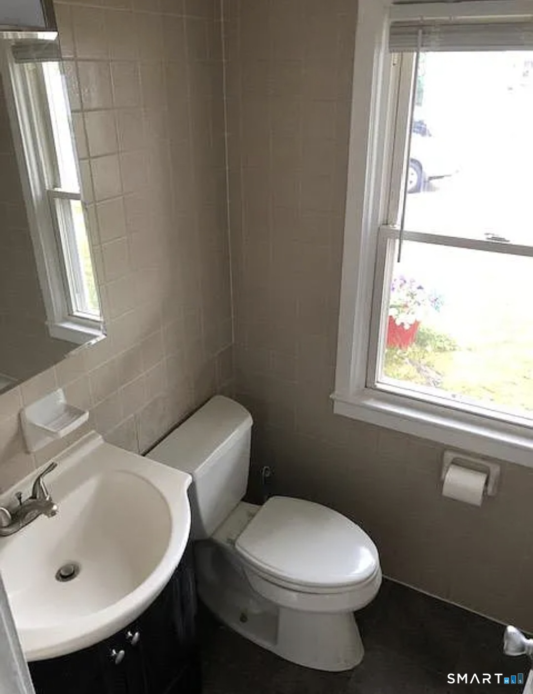 9 Hathaway Lane photo 11