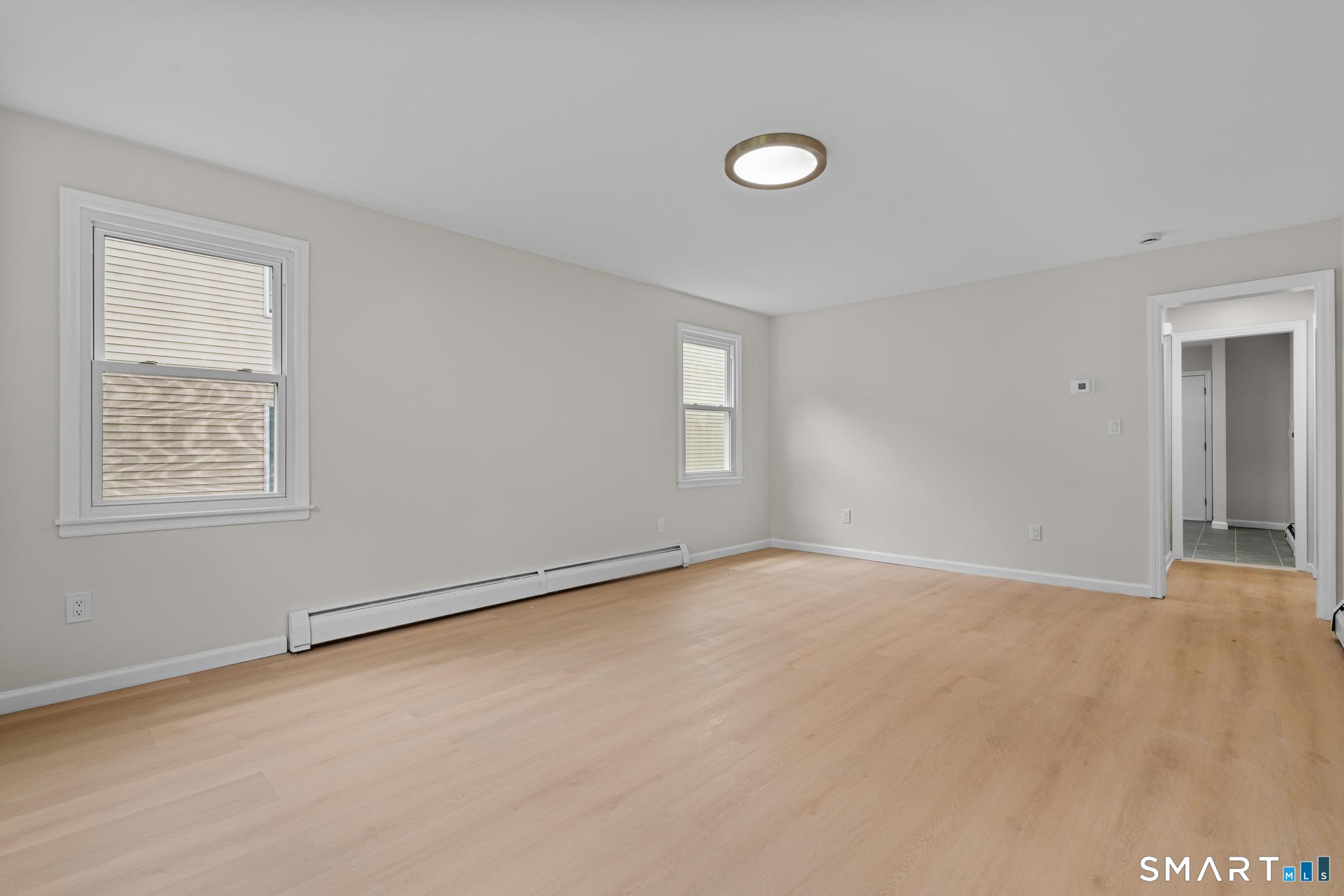 25 Elizabeth Street photo 9