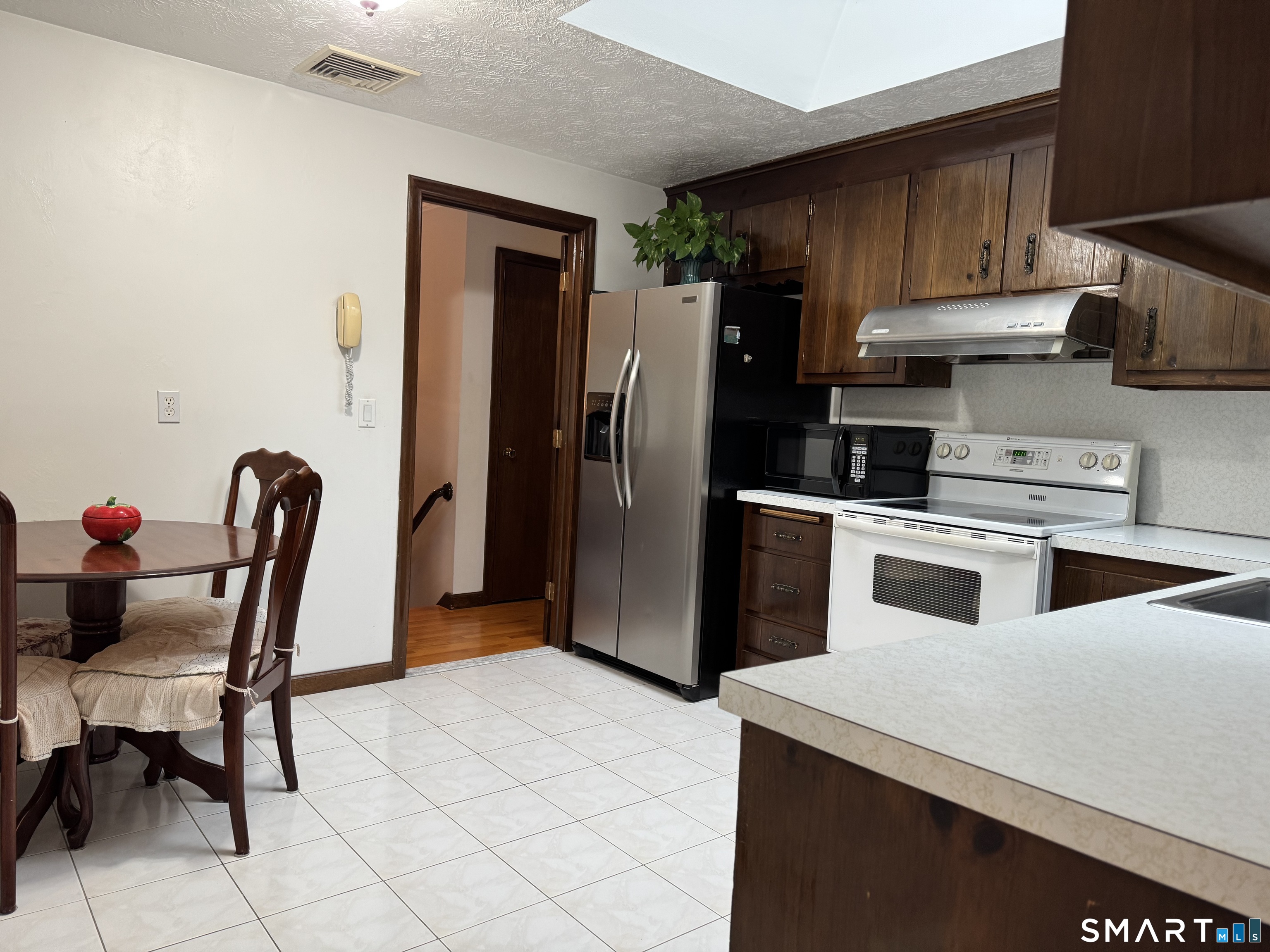 51 Johnson Road photo 10