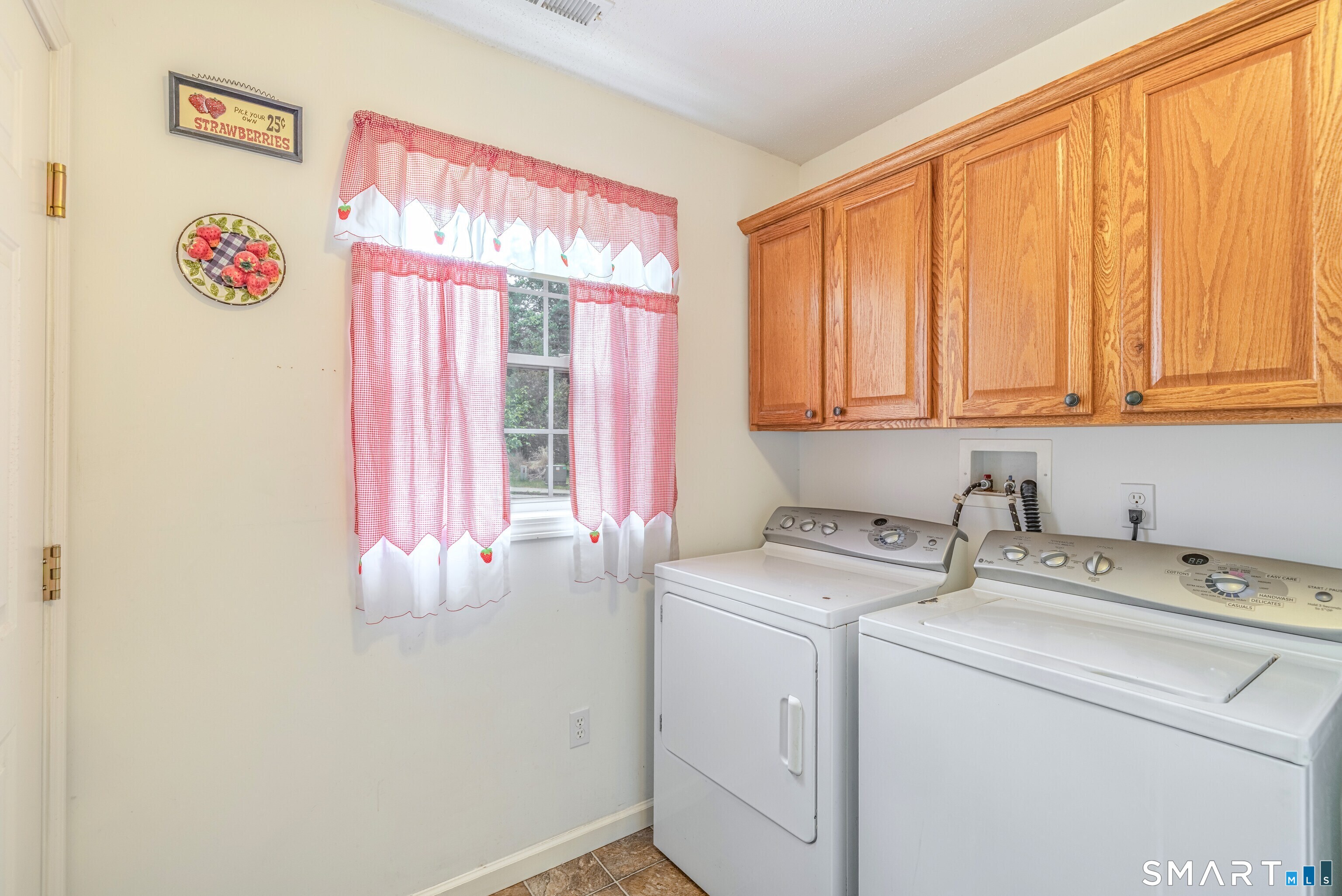 4 Aspen Place photo 12