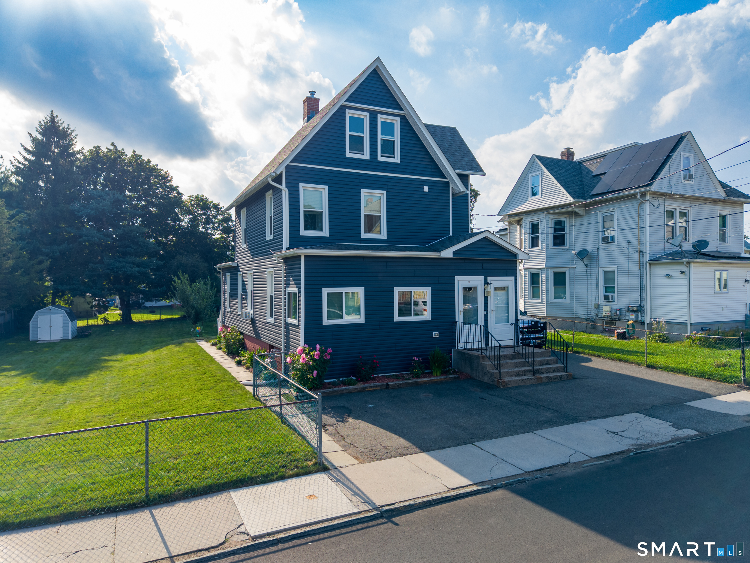 70 Webster Street photo 2
