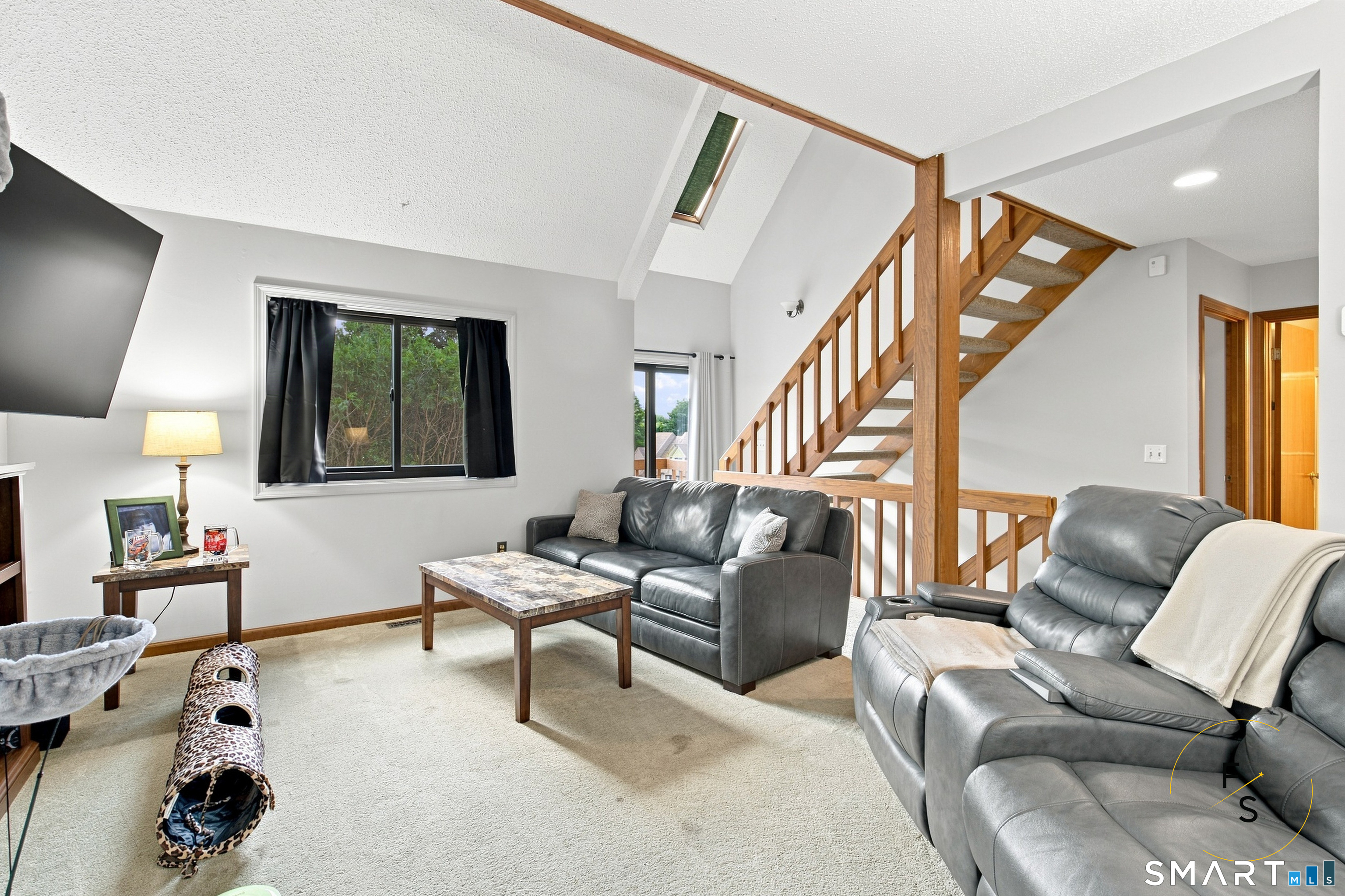 242 Talcottville Road  Unit #209 photo 4