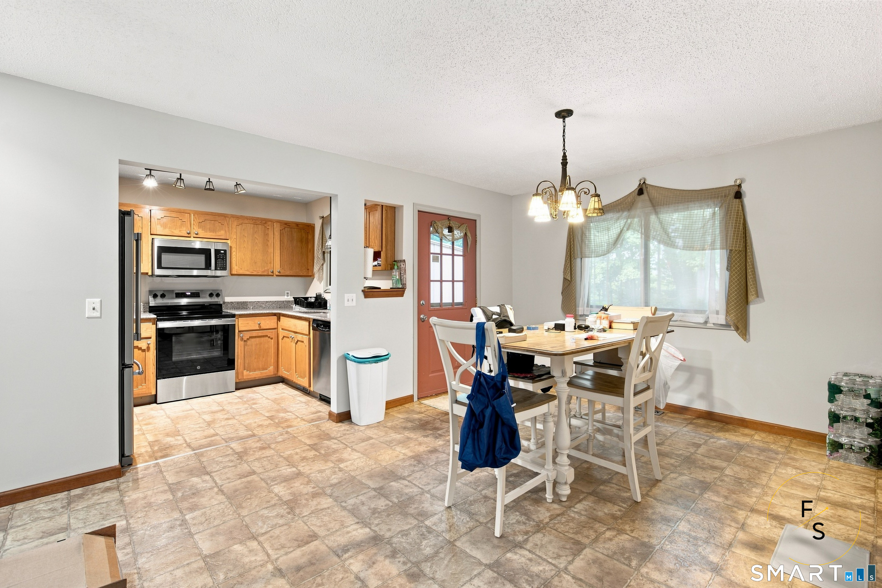 242 Talcottville Road  Unit #209 photo 10