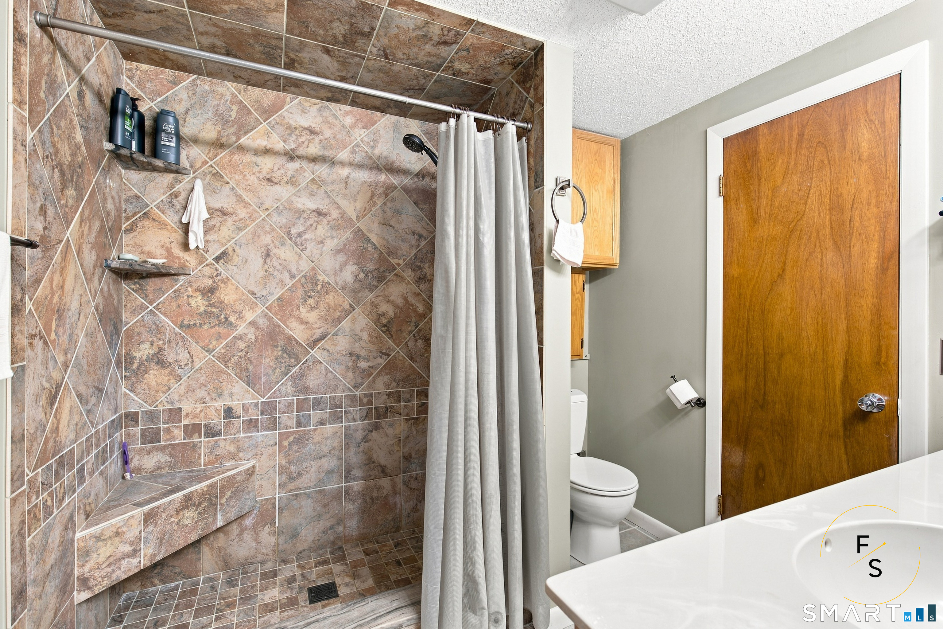 242 Talcottville Road  Unit #209 photo 22