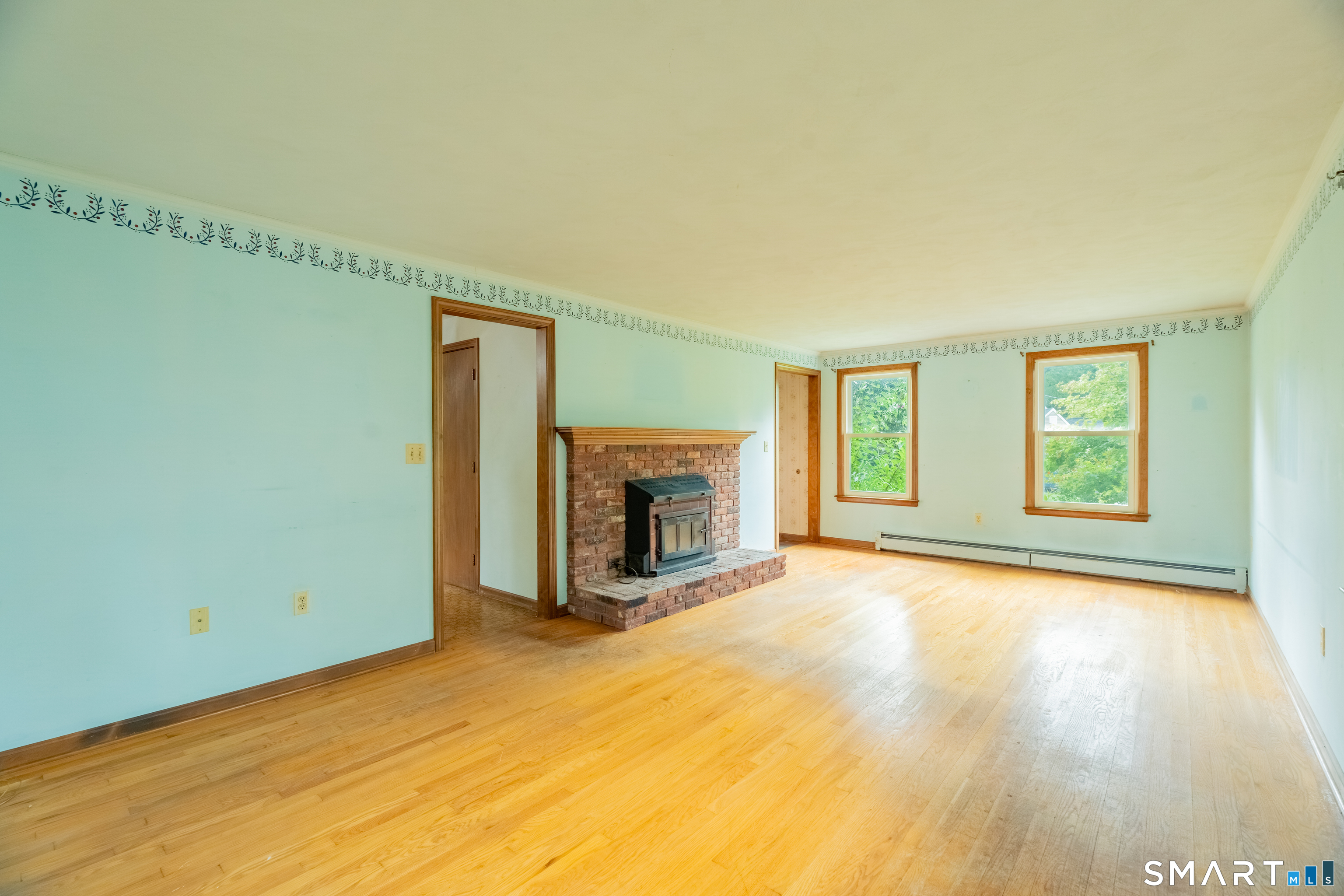 88 Farm Hill Road photo 4