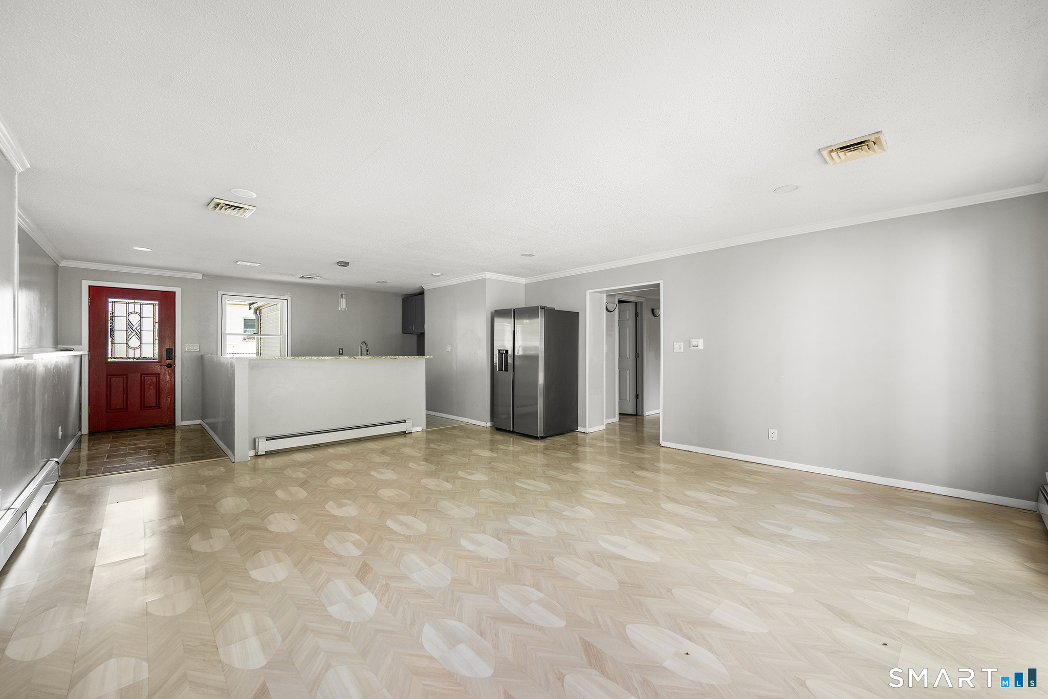 299 South Road photo 10