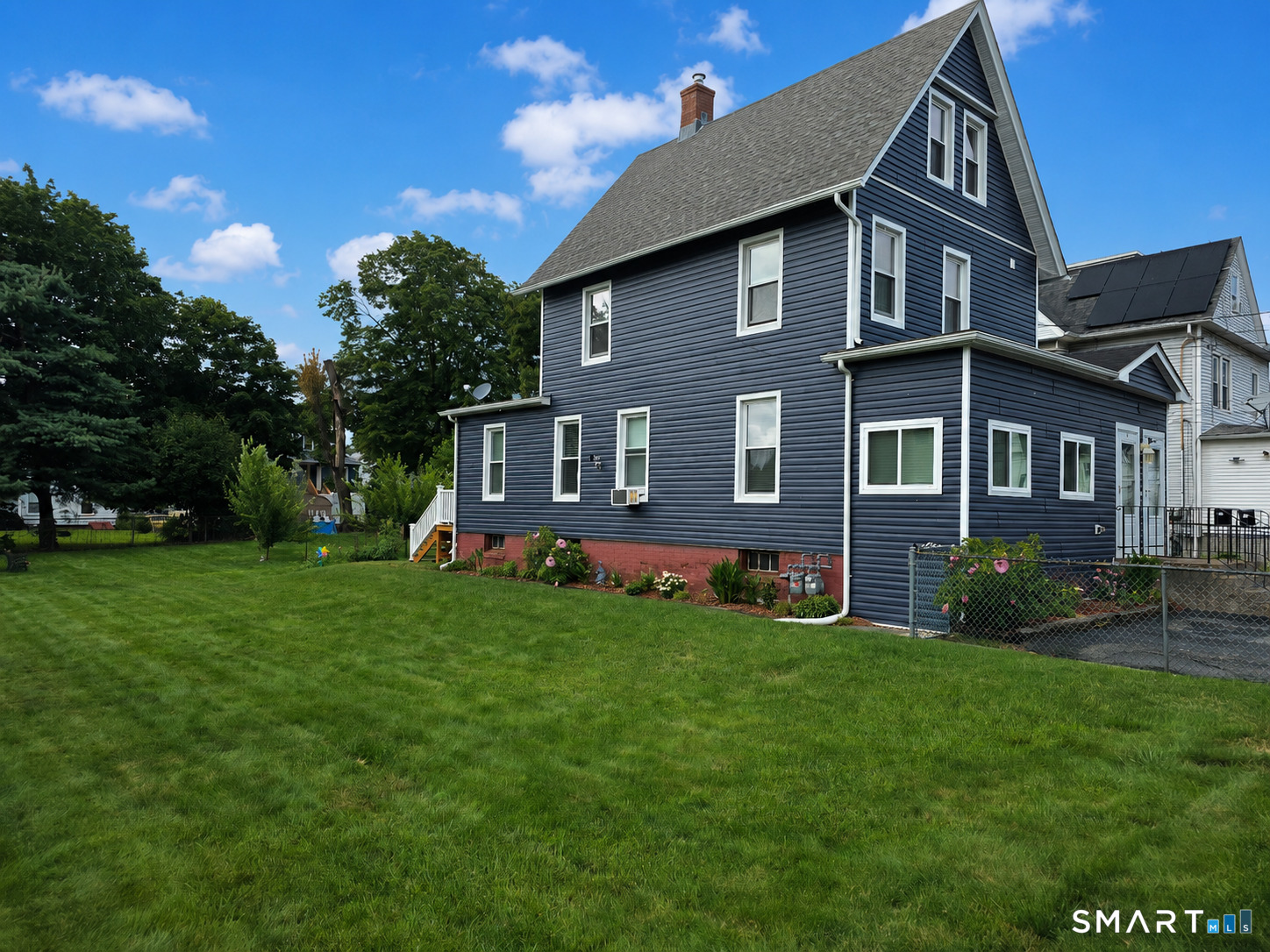 70 Webster Street photo 4