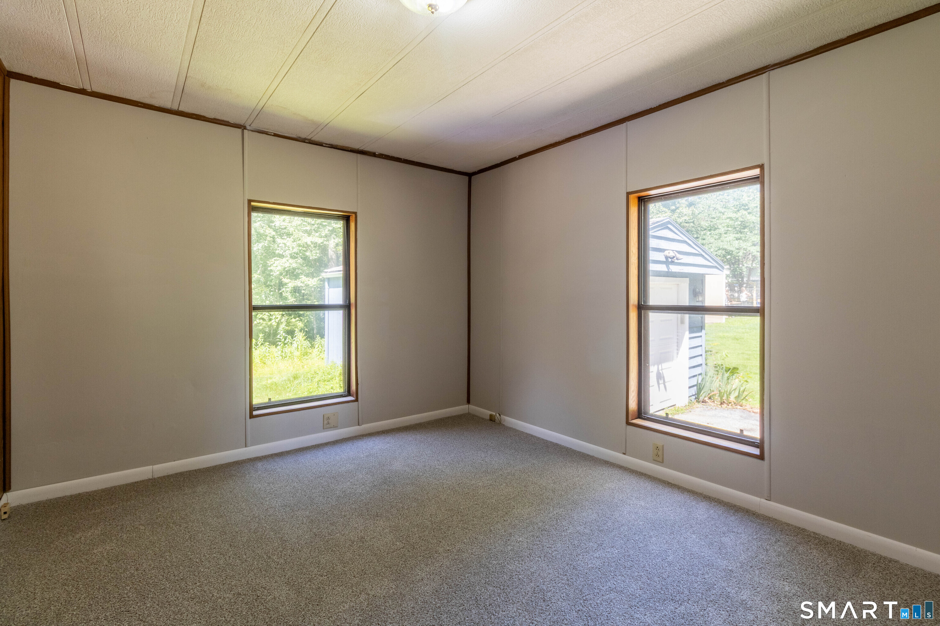 65 Colchester Commons photo 26
