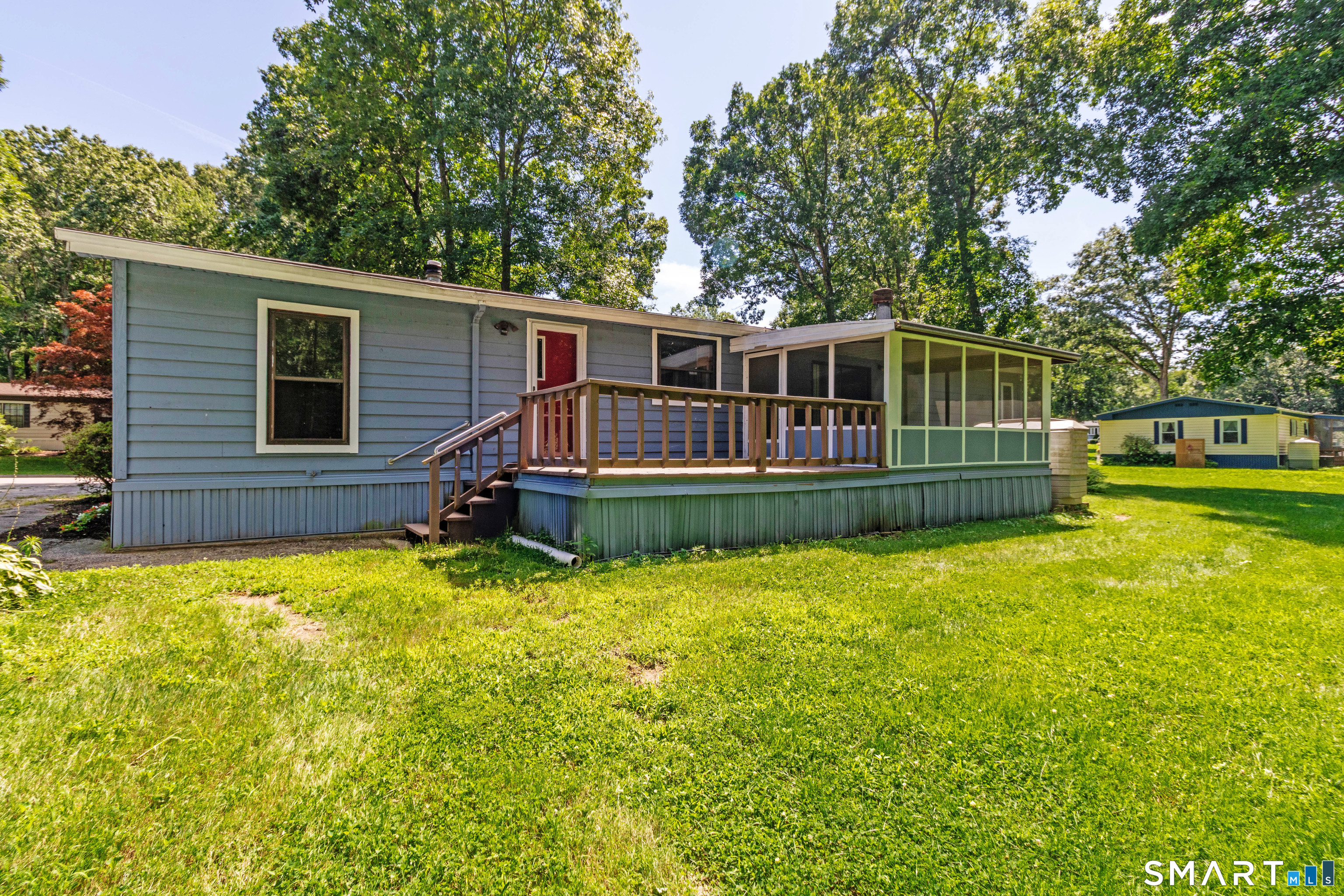 65 Colchester Commons photo 33