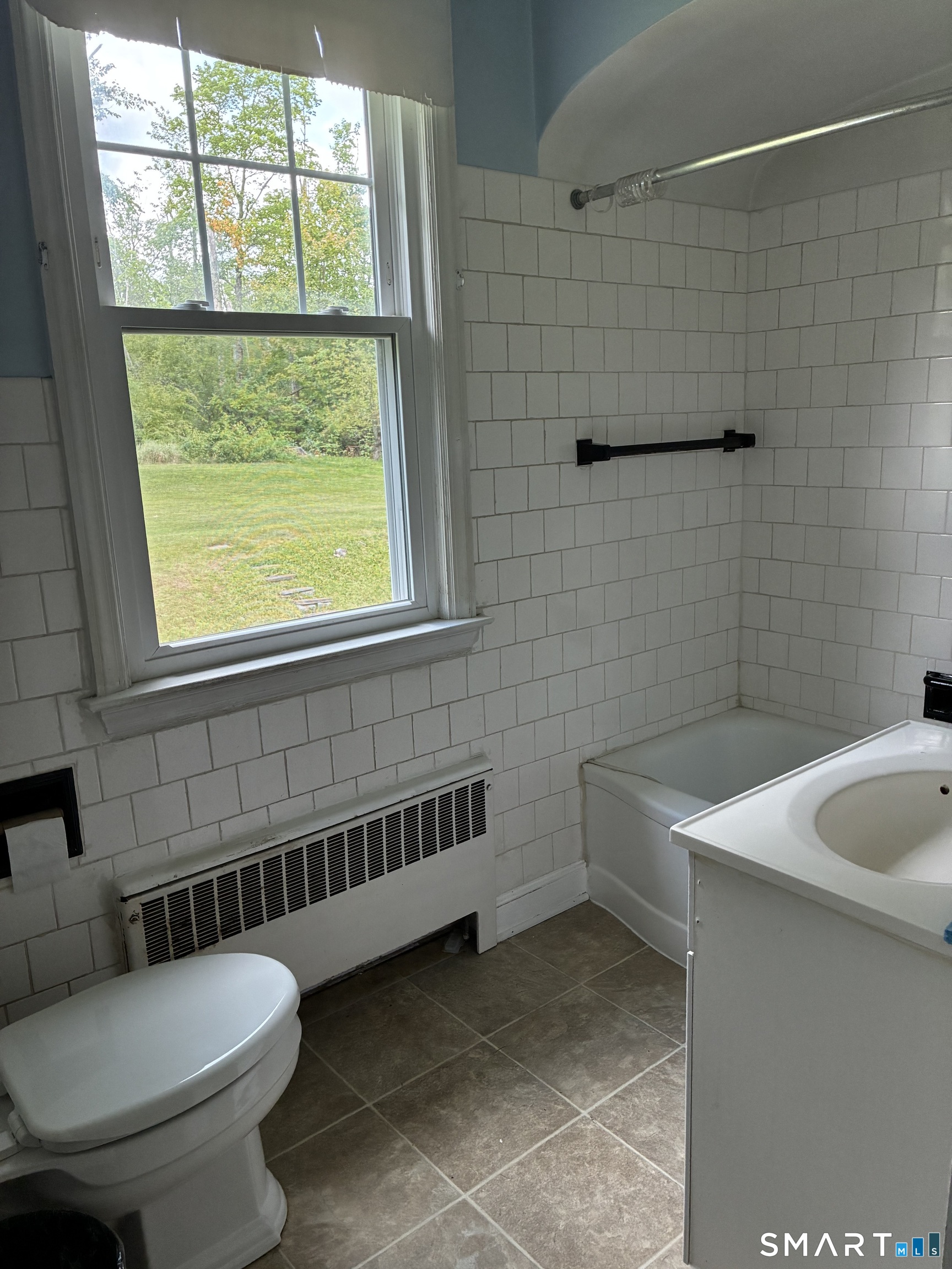 366 Torrington Road photo 19
