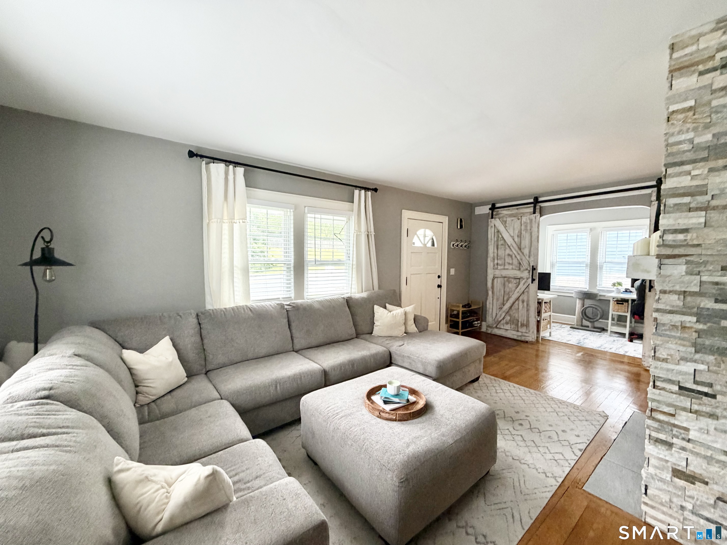 89 Shelton Avenue photo 6