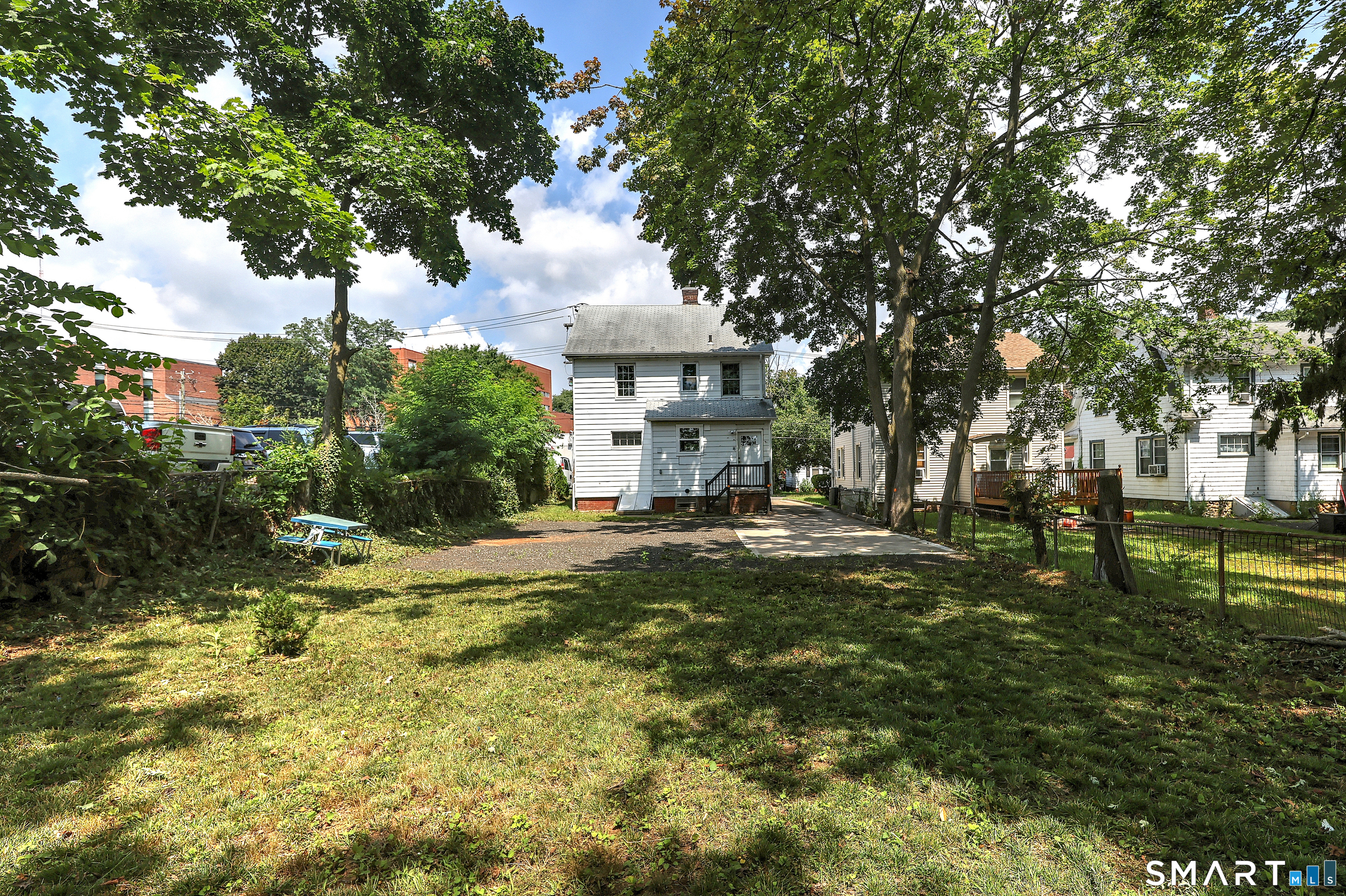 2 Homestead Avenue photo 2