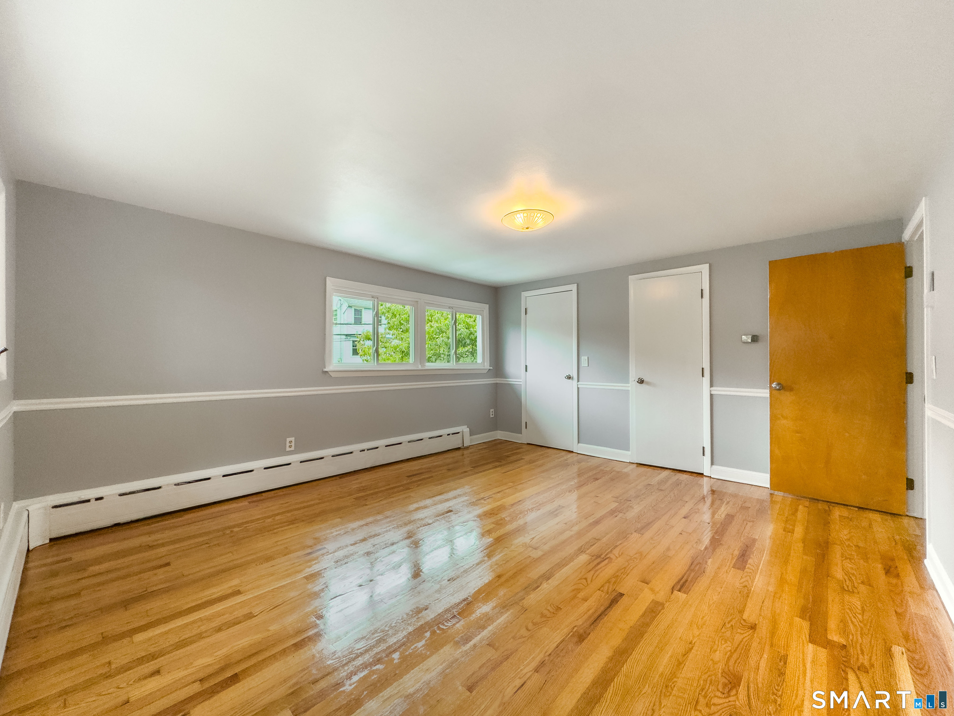 81 Esther Avenue photo 14