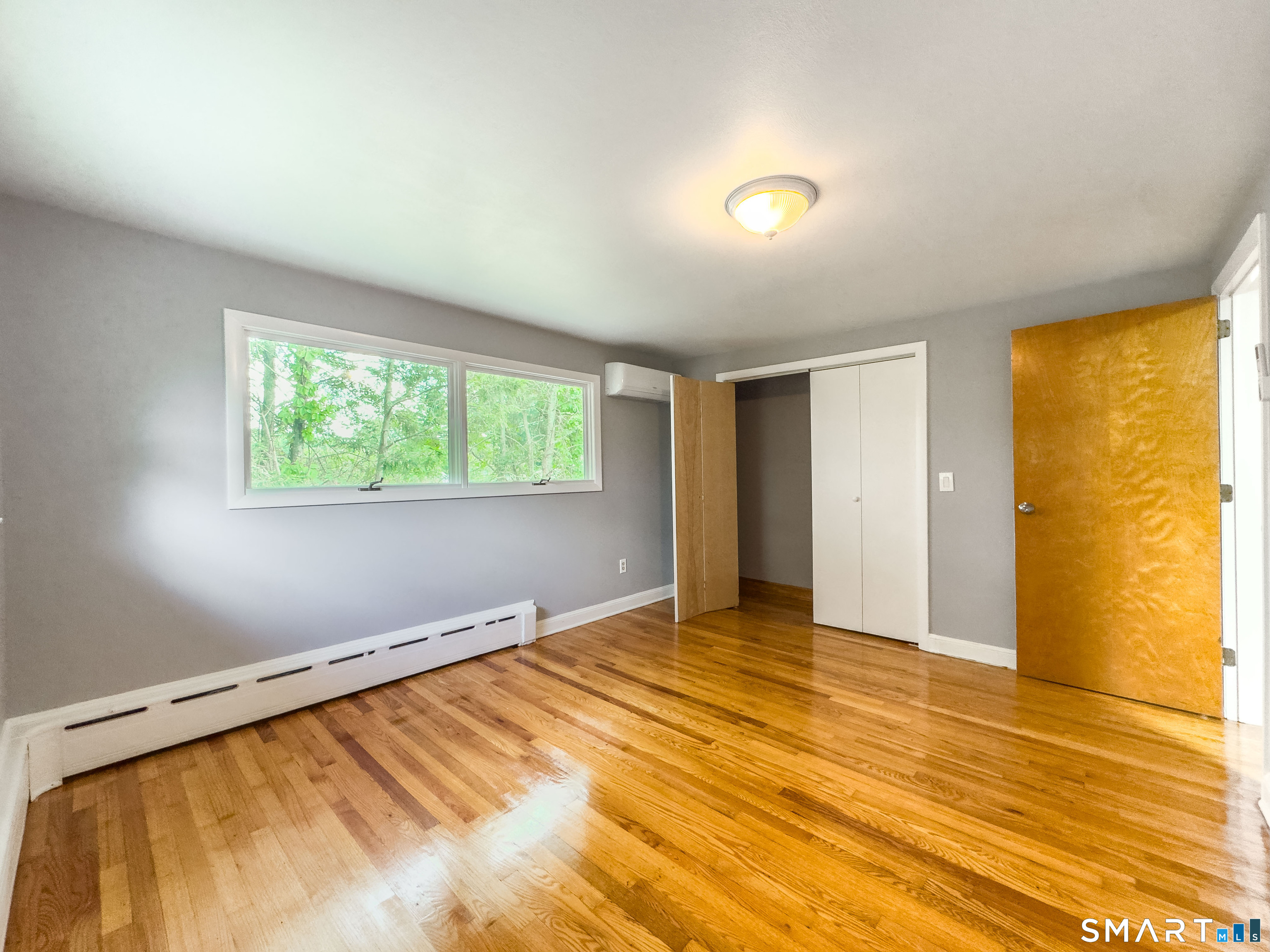 81 Esther Avenue photo 16