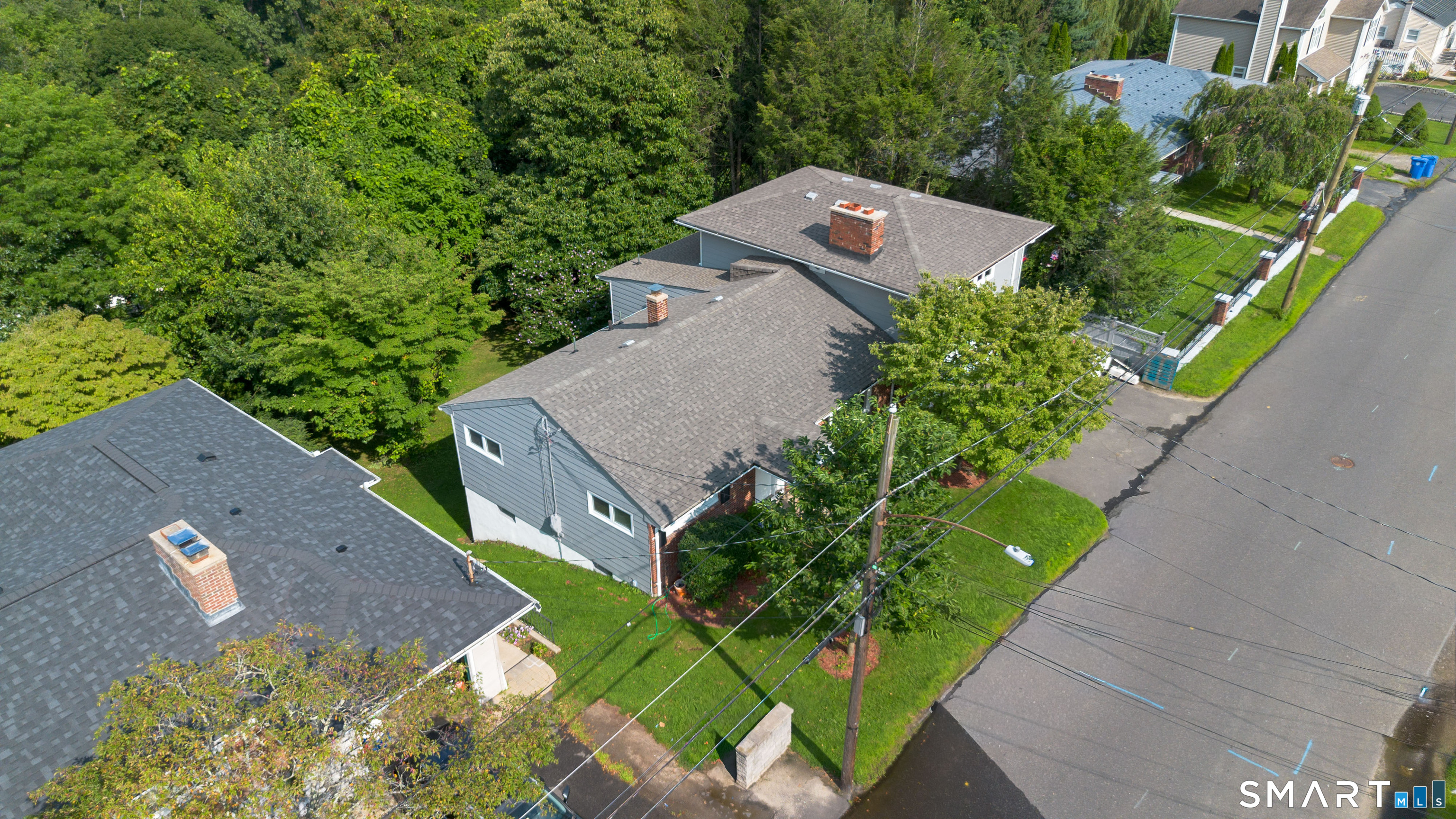 81 Esther Avenue photo 31