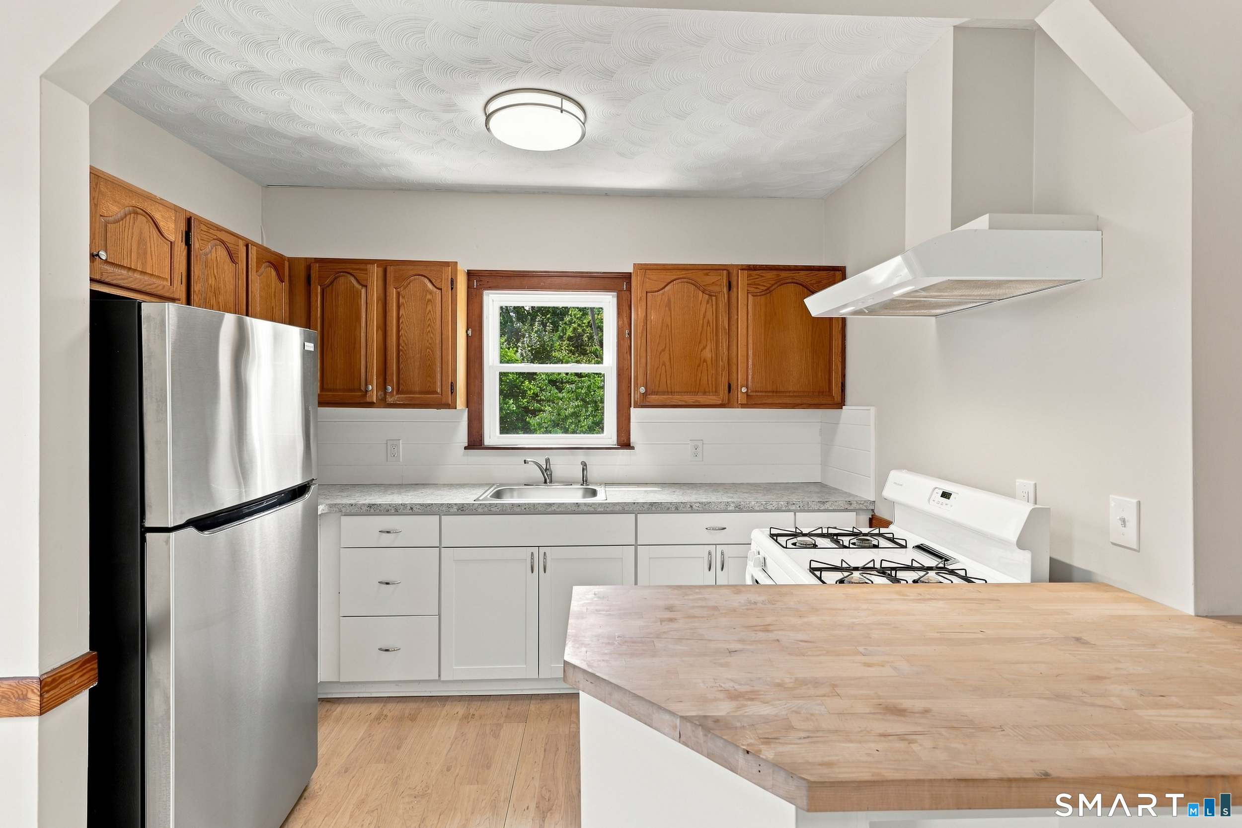 126 Booth Street Unit #3 photo 8