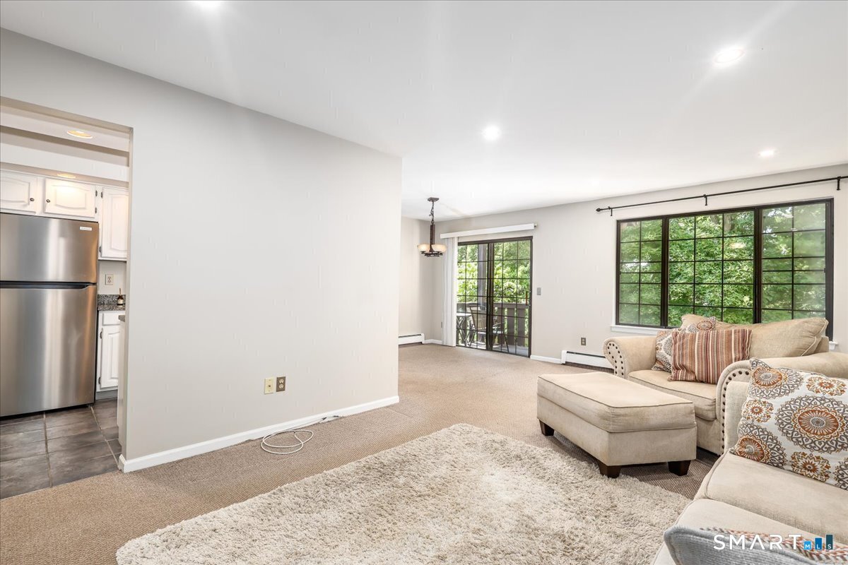 50 Aiken Street, Norwalk, Connecticut photo 4