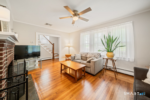 99 Girard Avenue photo 8