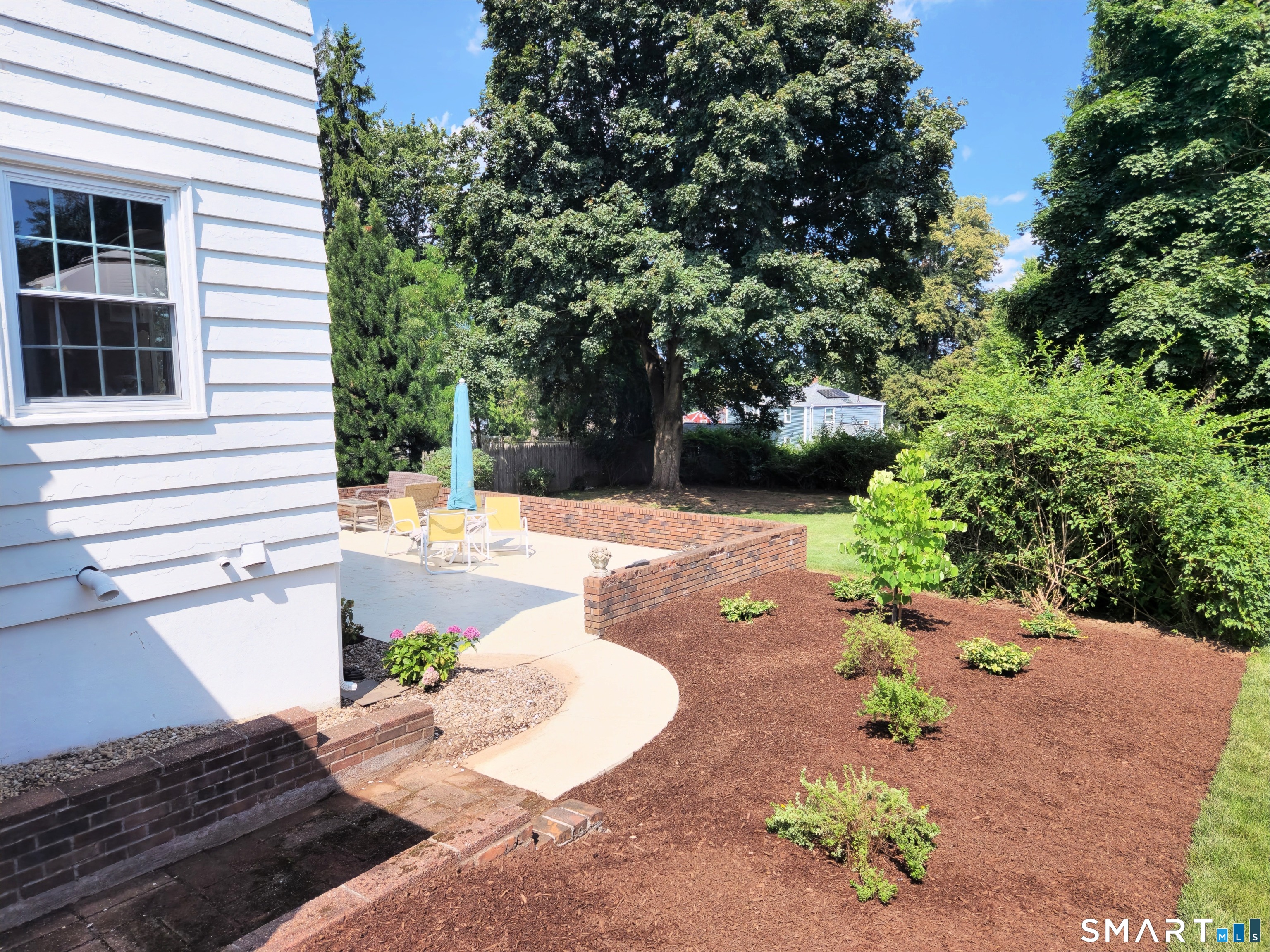 68 Farmingdale Road photo 31
