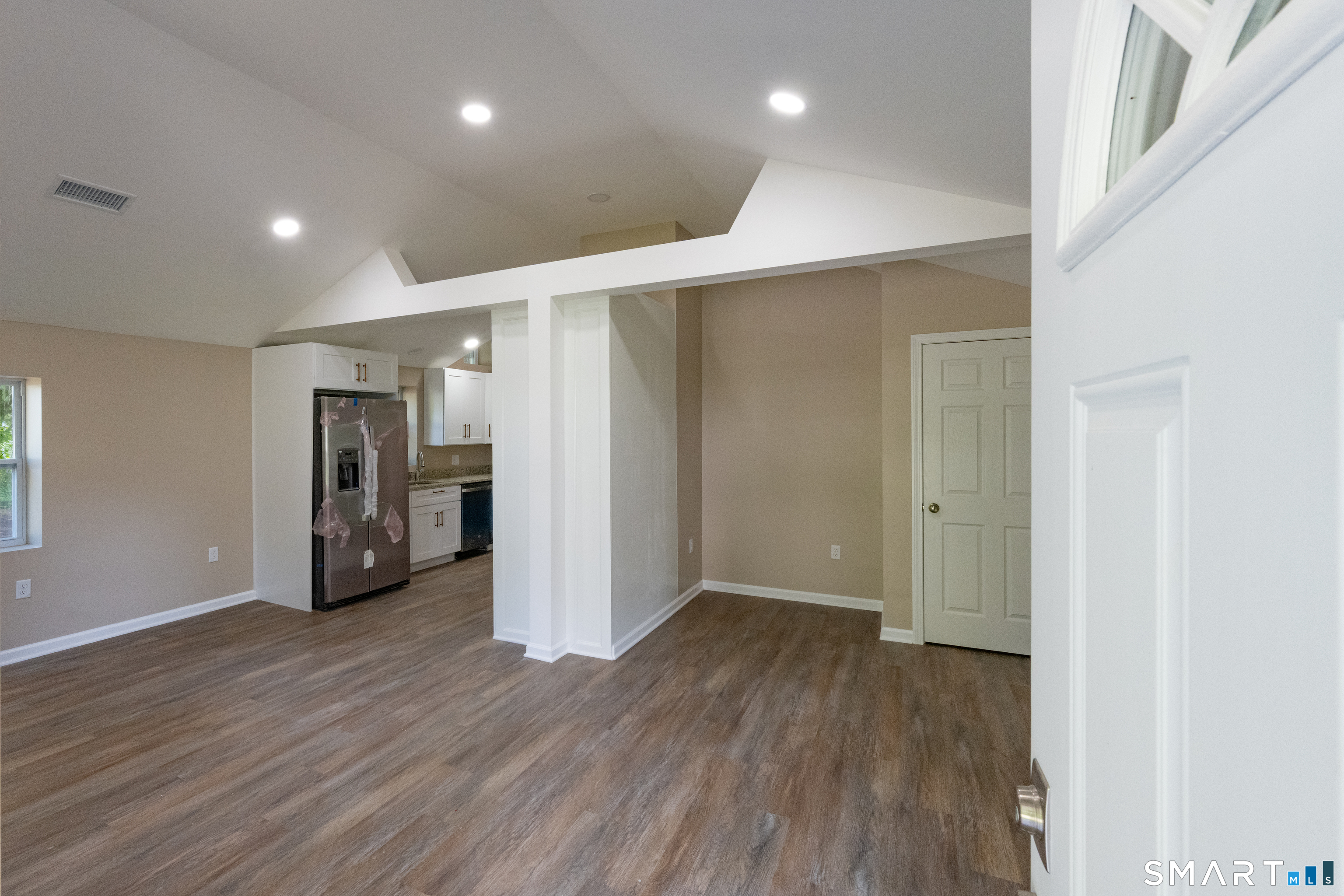 1178 Poquonock Avenue photo 3