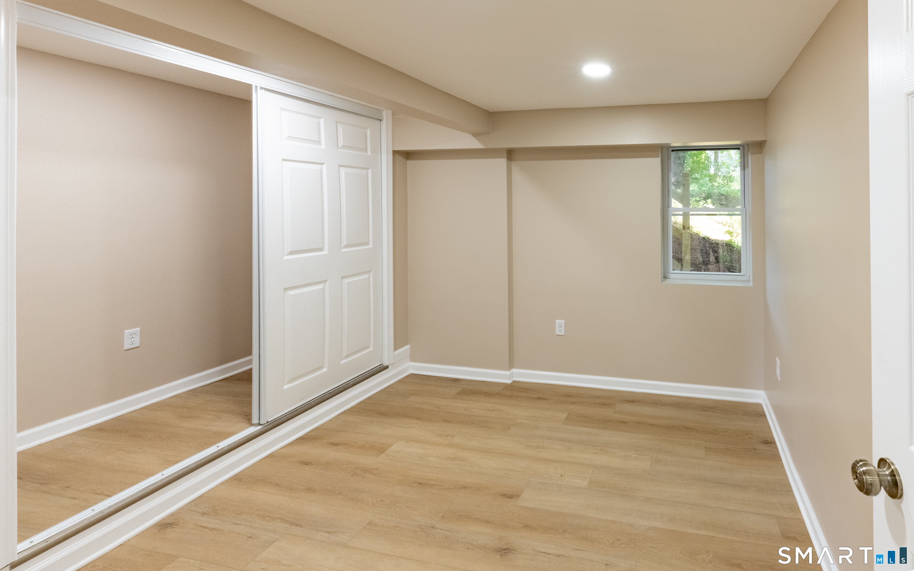 1178 Poquonock Avenue photo 26
