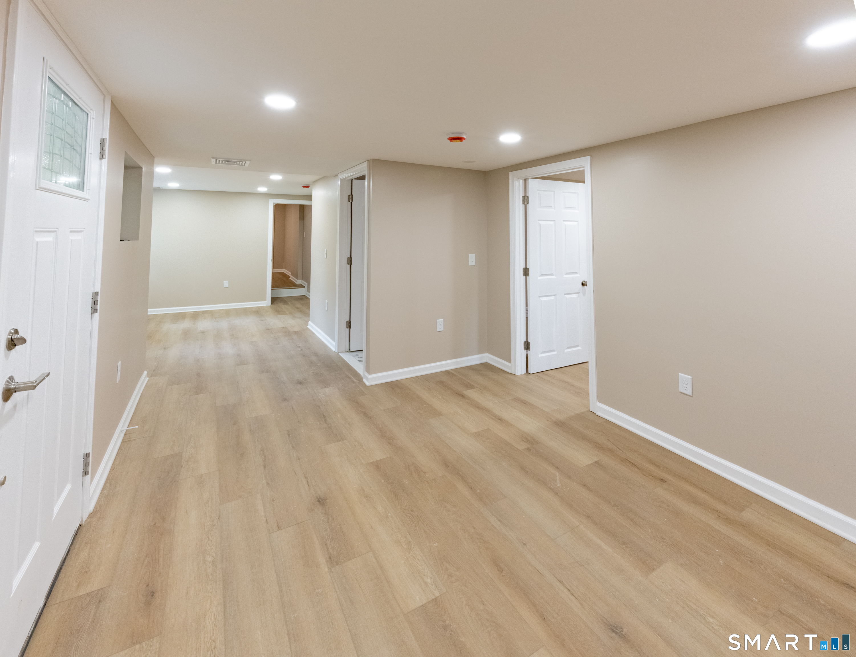 1178 Poquonock Avenue photo 31